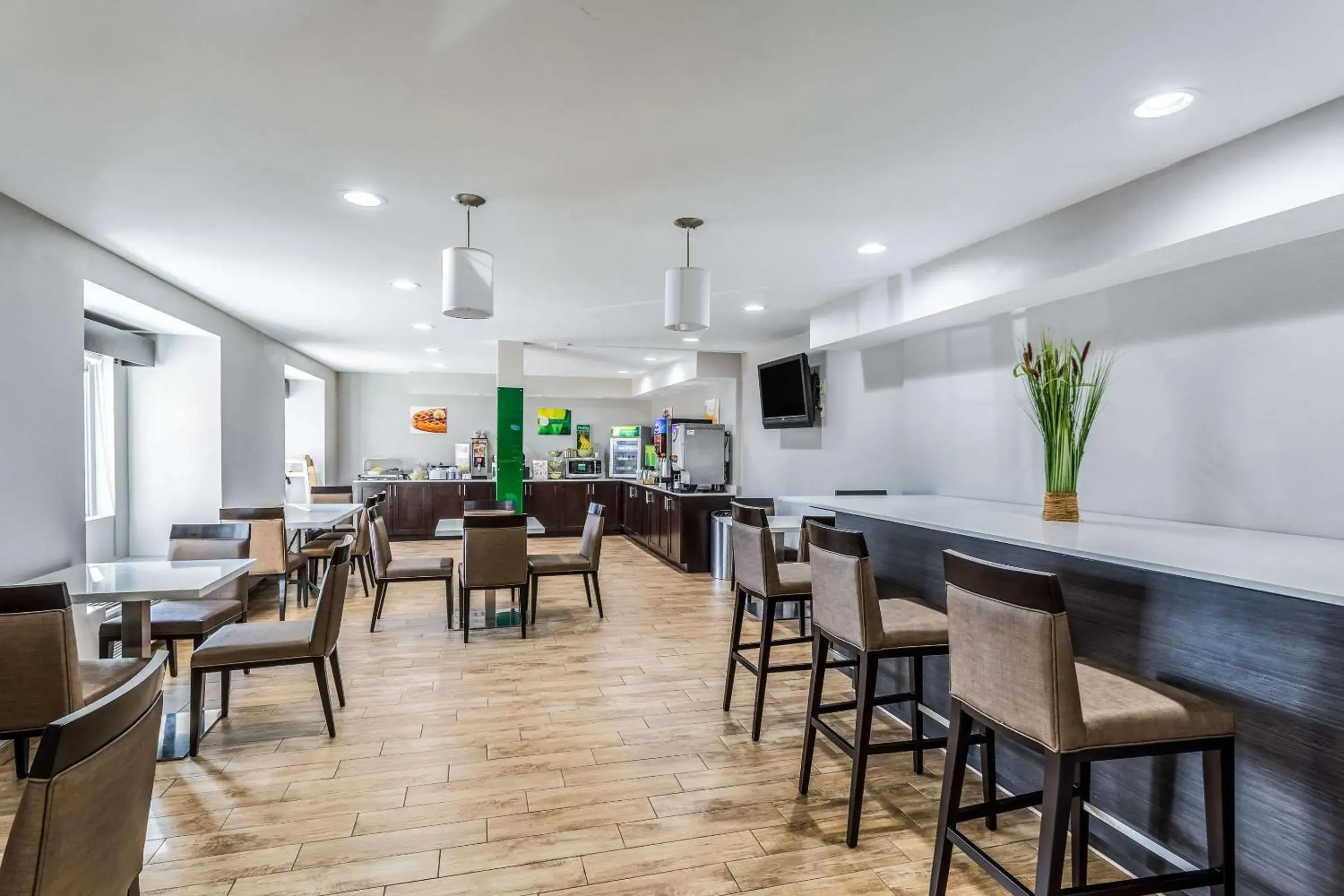 Restaurant/places to eat in Quality Inn & Suites West El Paso I-10 Restaurant/places to eat in Quality Inn & Suites West El Paso I-10