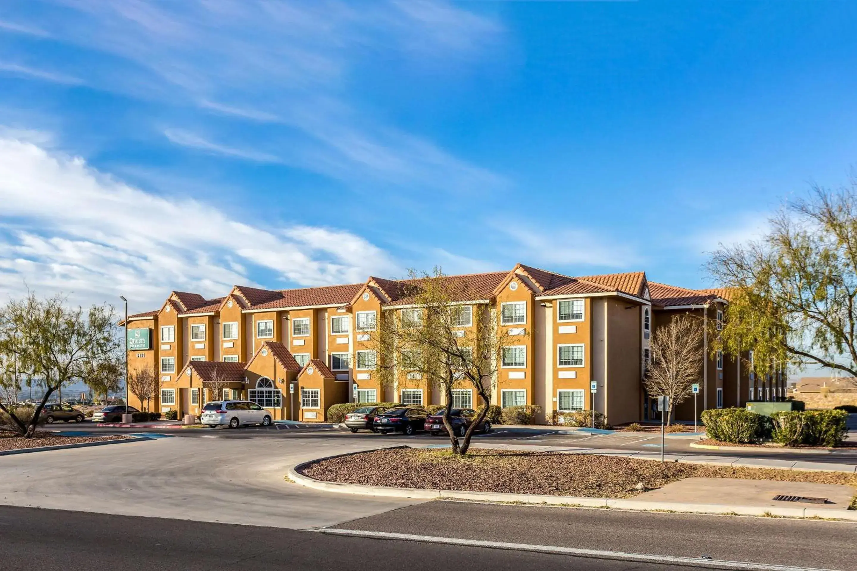 Property building in Quality Inn & Suites West El Paso I-10 Property building in Quality Inn & Suites West El Paso I-10