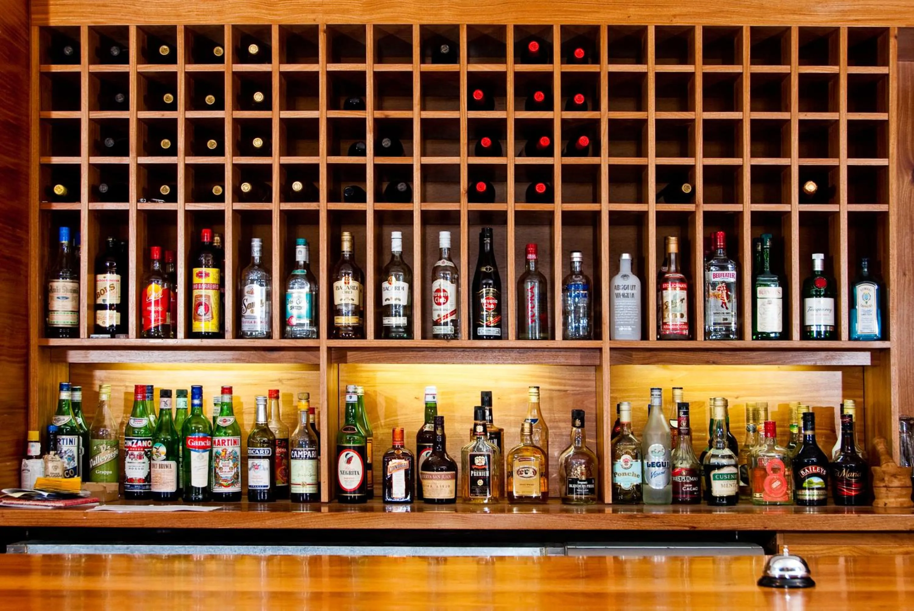 Alcoholic drinks in Hotel Península Valdés