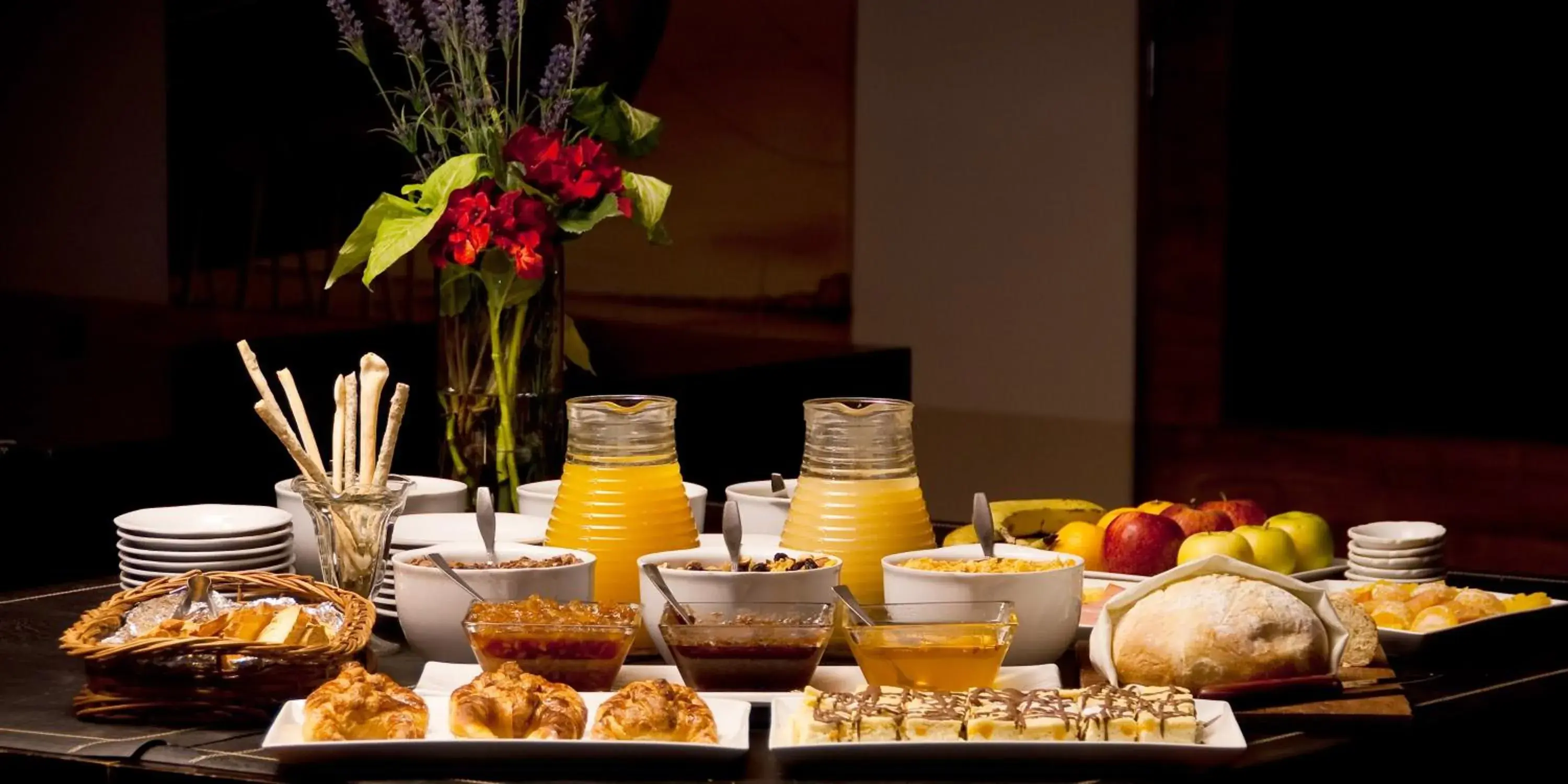 Buffet breakfast in Hotel Península Valdés Buffet breakfast in Hotel Península Valdés