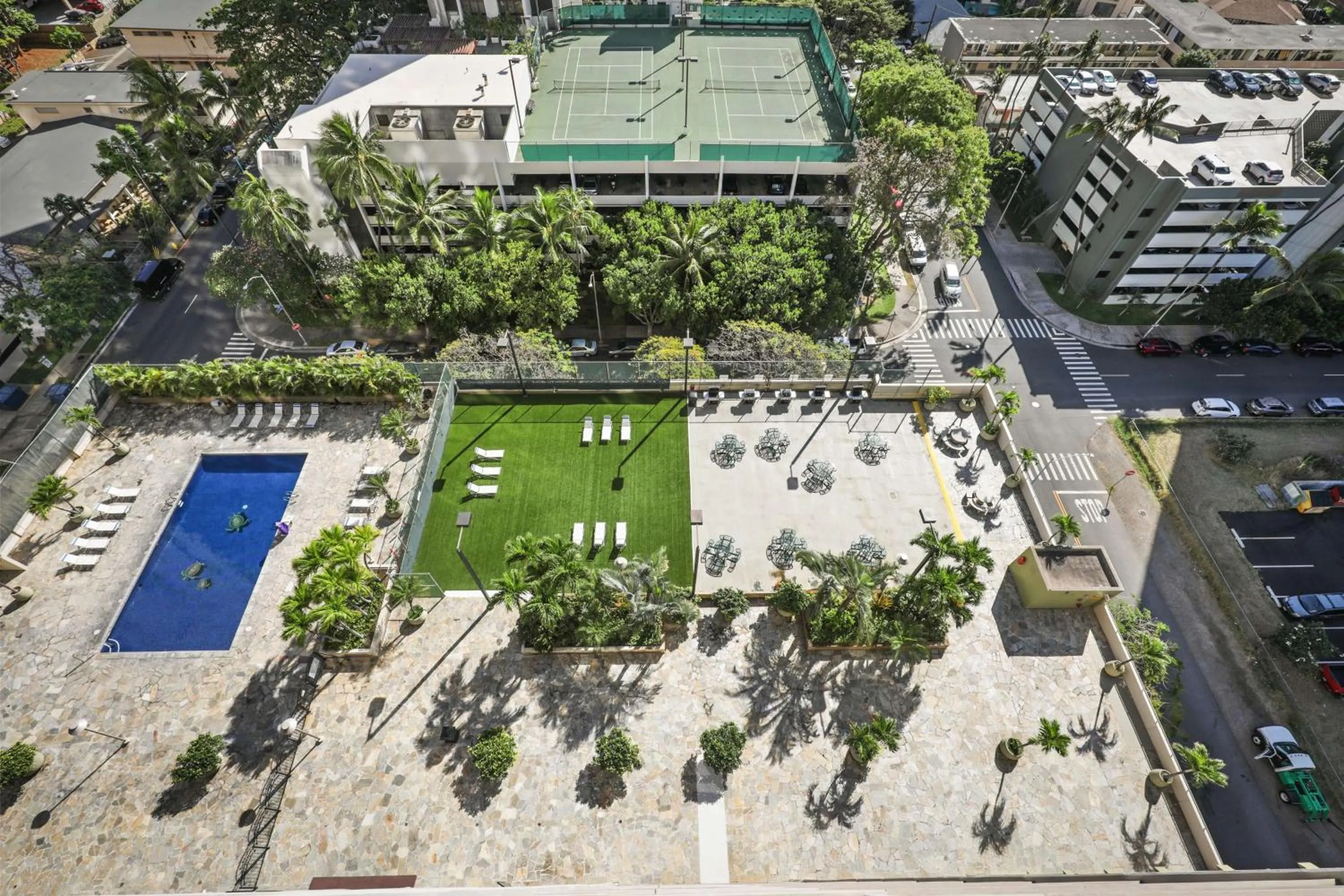 Day in Aston Waikiki Sunset