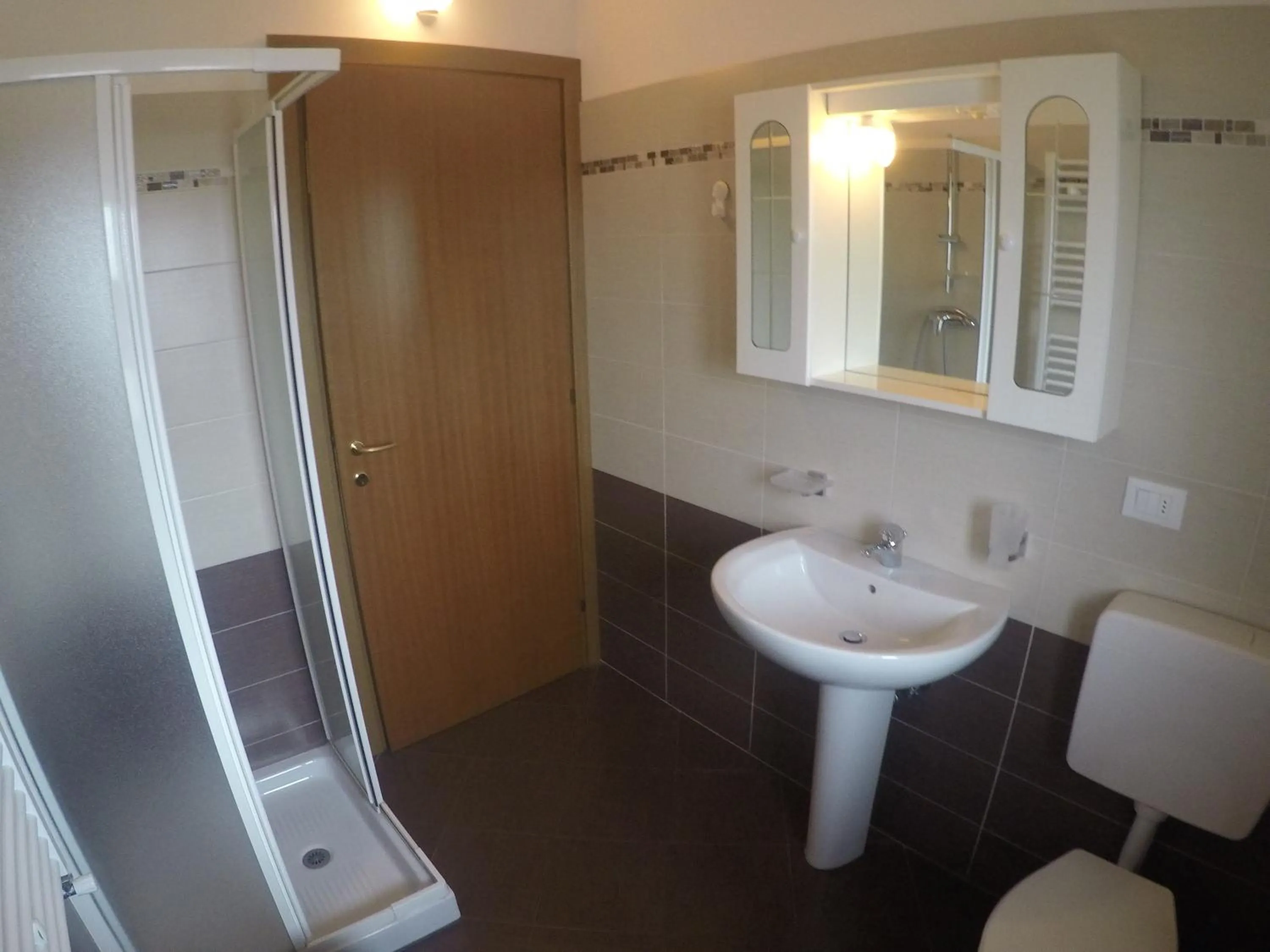 Shower in Residence Caorle Apartments - Agenzia Cocal