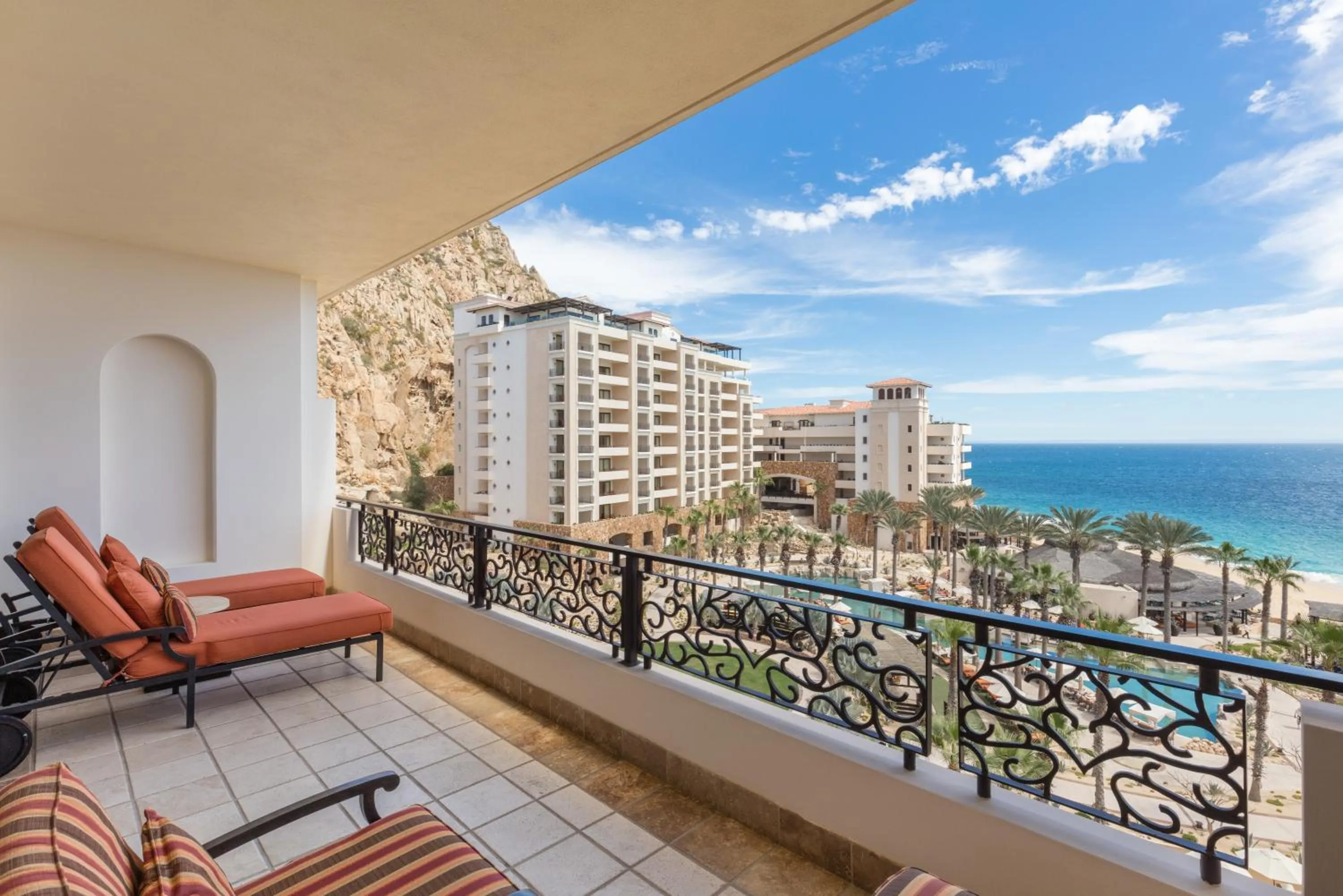 Balcony/Terrace in Grand Solmar Land's End Resort & Spa