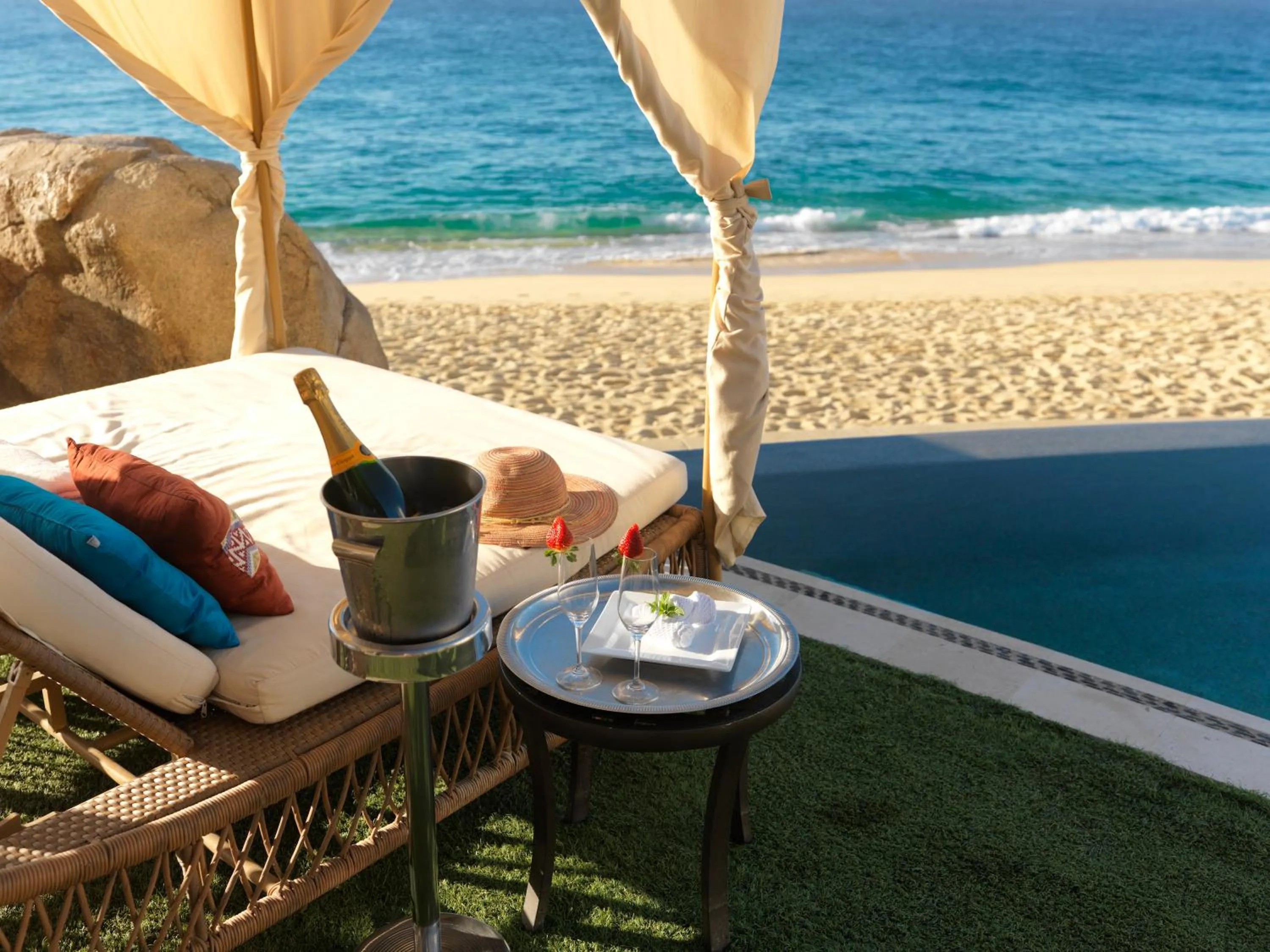 Day in Grand Solmar Land's End Resort & Spa