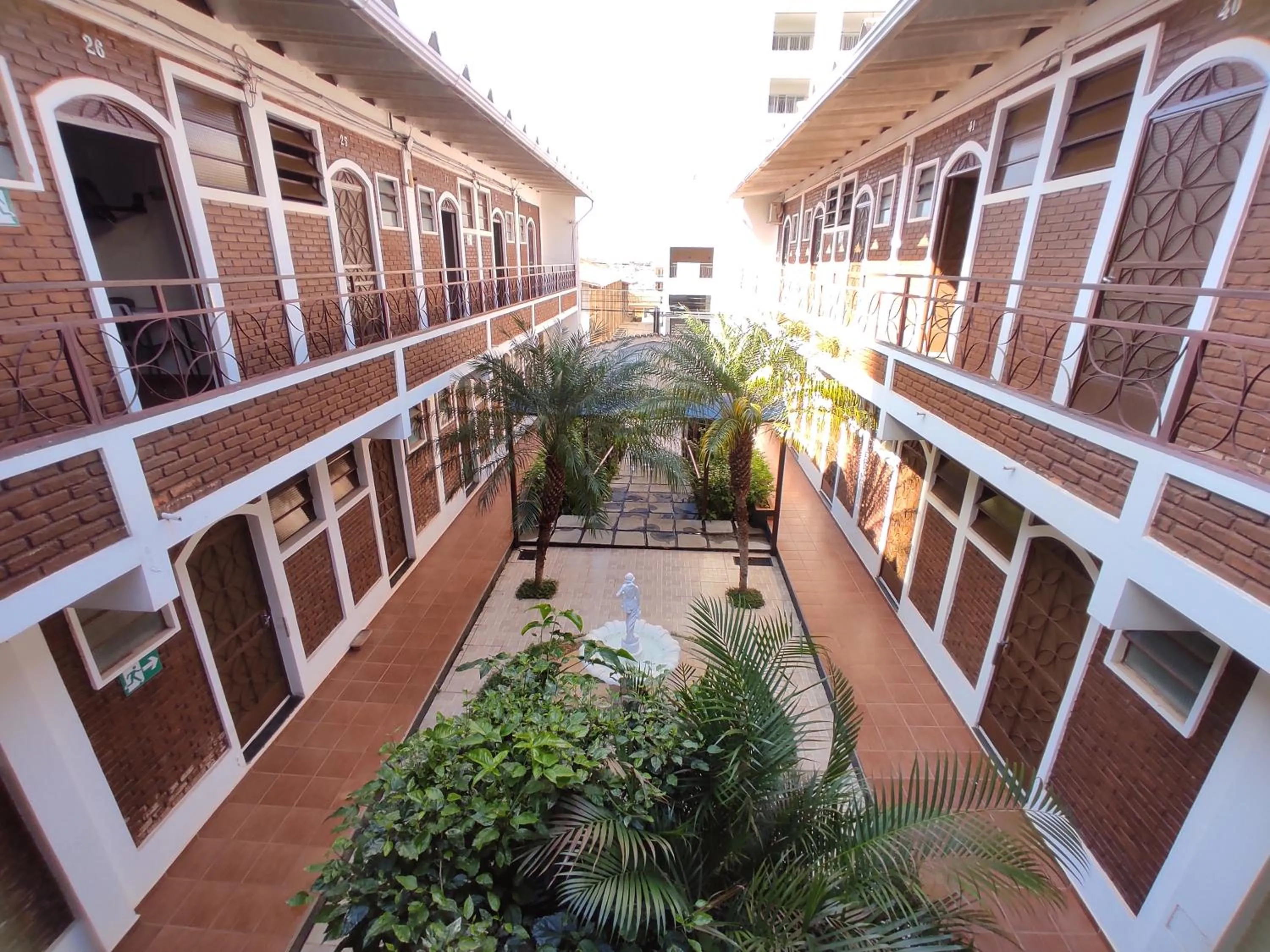 Property building in Hotel Js