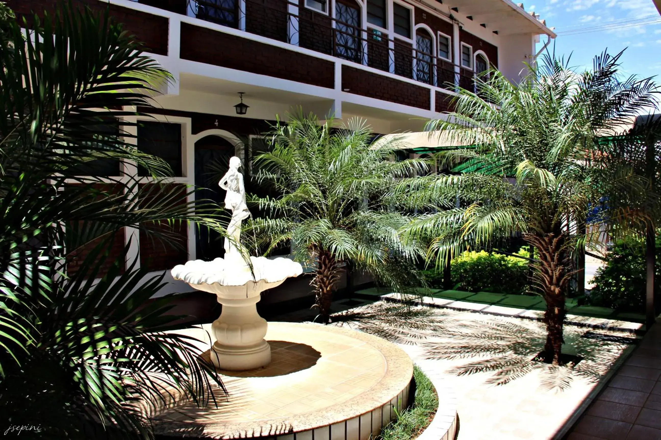 Hotel Js Hotel Js