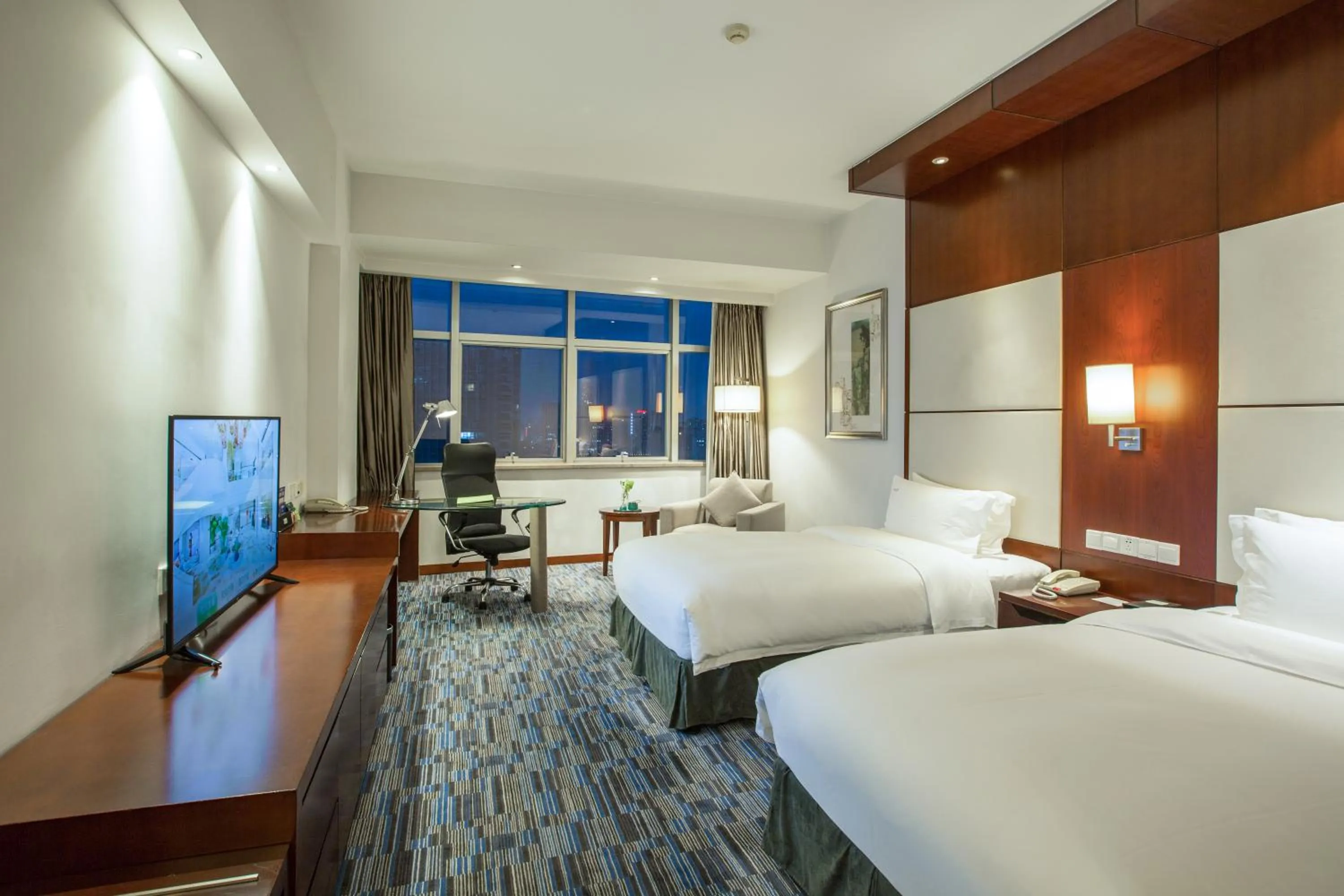 Bedroom, Bed in Holiday Inn Xiaoshan by IHG