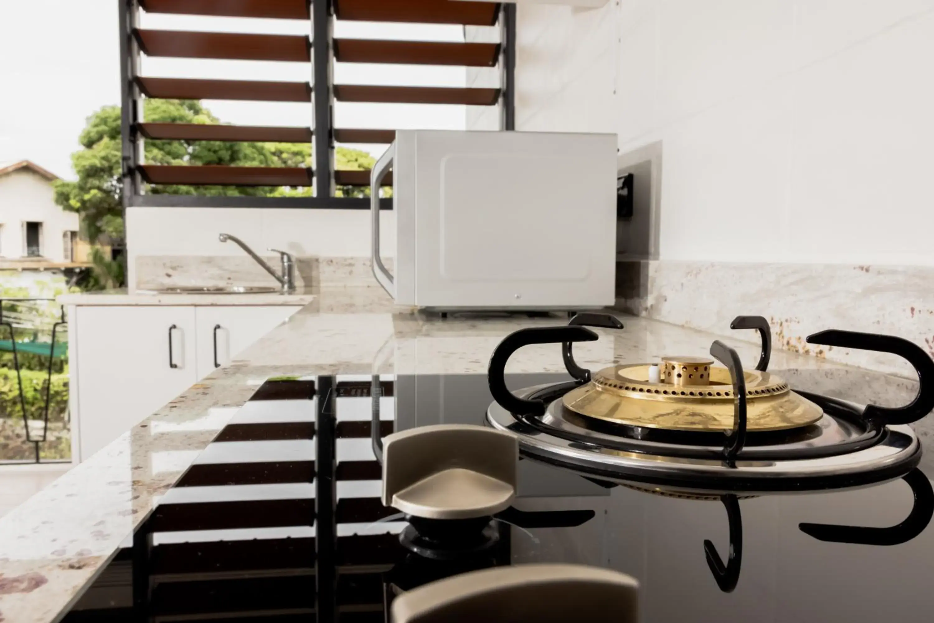 Kitchen or kitchenette in Capricorn Hotel Suva Kitchen or kitchenette in Capricorn Hotel Suva