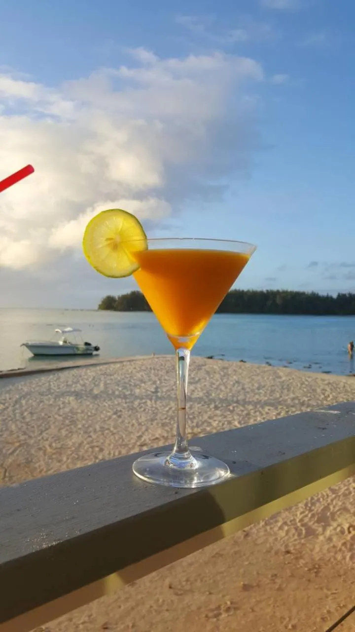 Restaurant/places to eat in Hotel Hibiscus