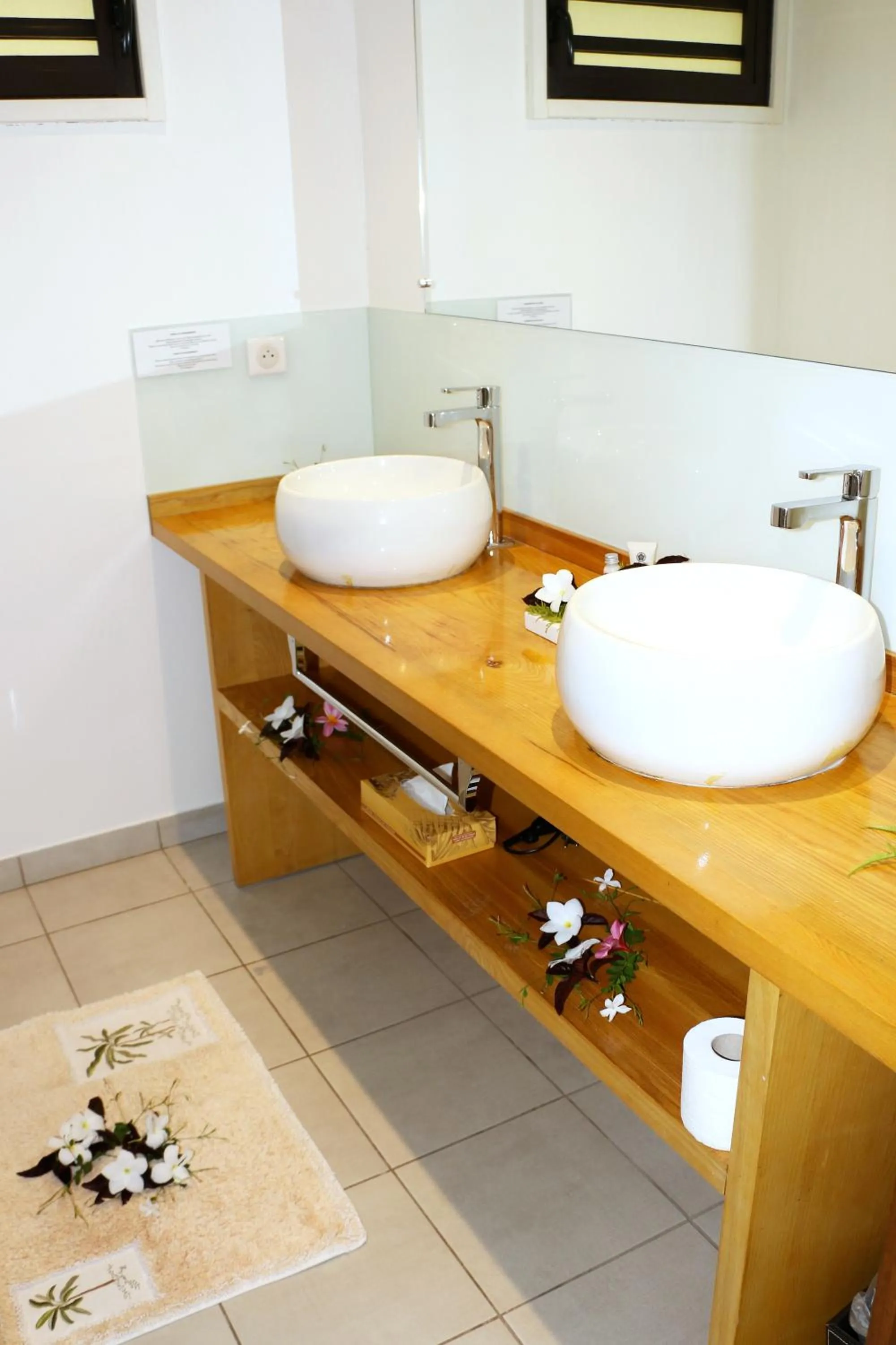 Bathroom in Hotel Hibiscus