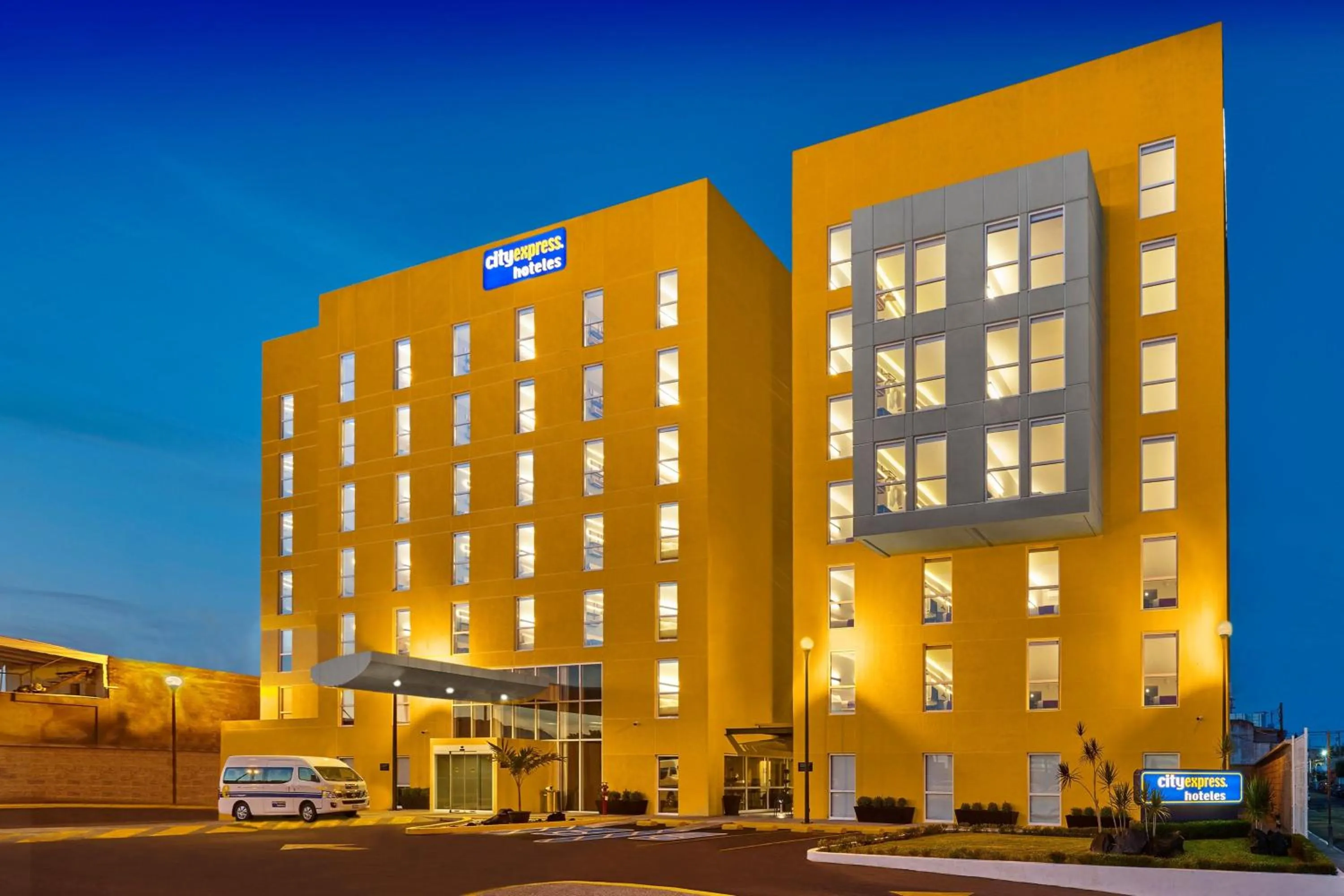 Property building in City Express by Marriott Tepic