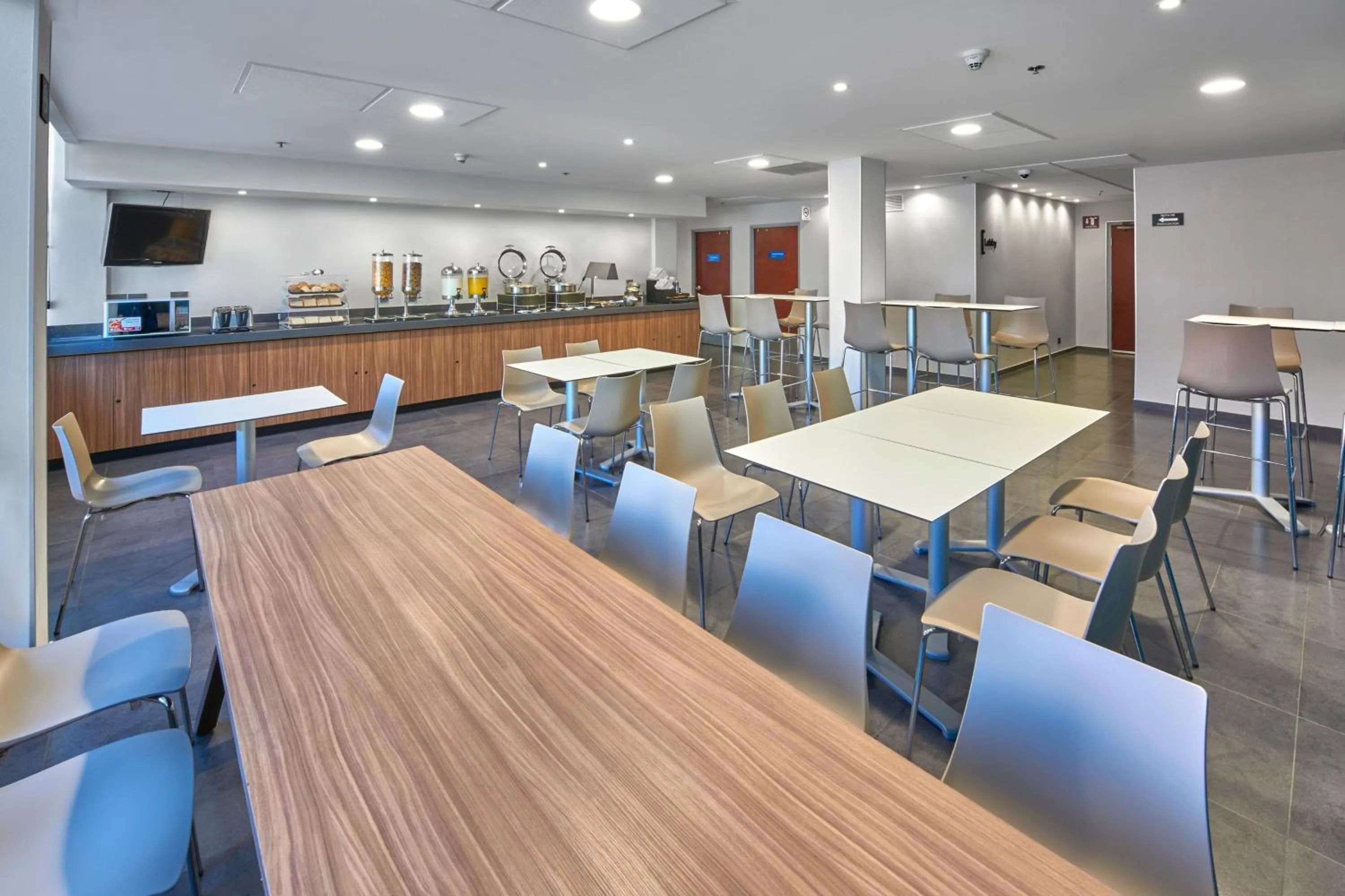 Breakfast in City Express by Marriott Tepic