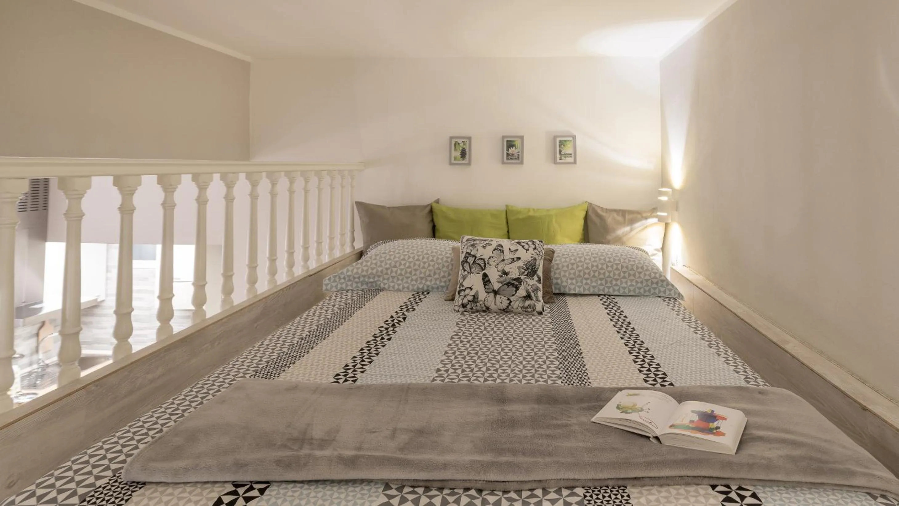 Bed in Enjoy Navigli - Milano