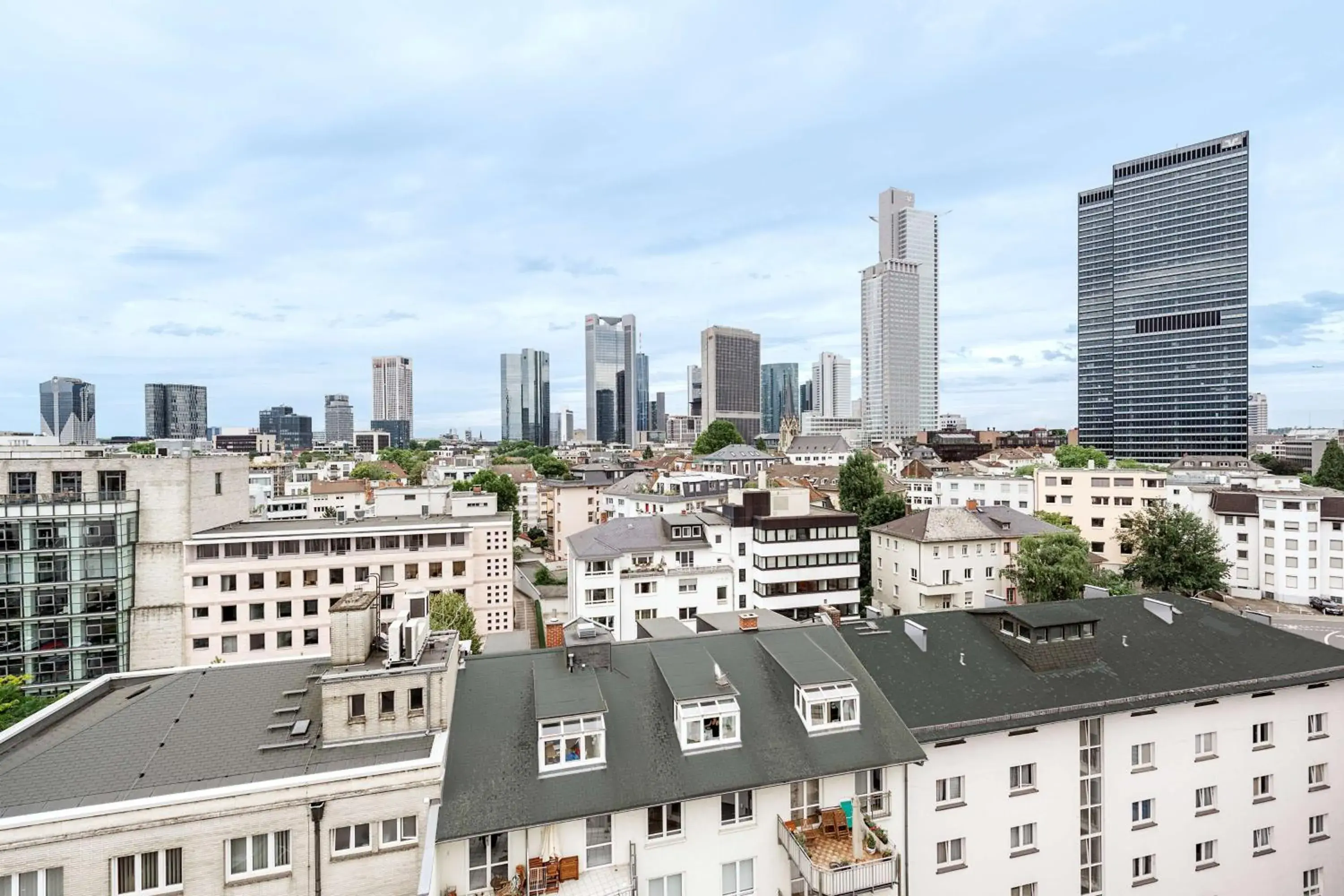 Property building in NH Frankfurt Messe Property building in NH Frankfurt Messe