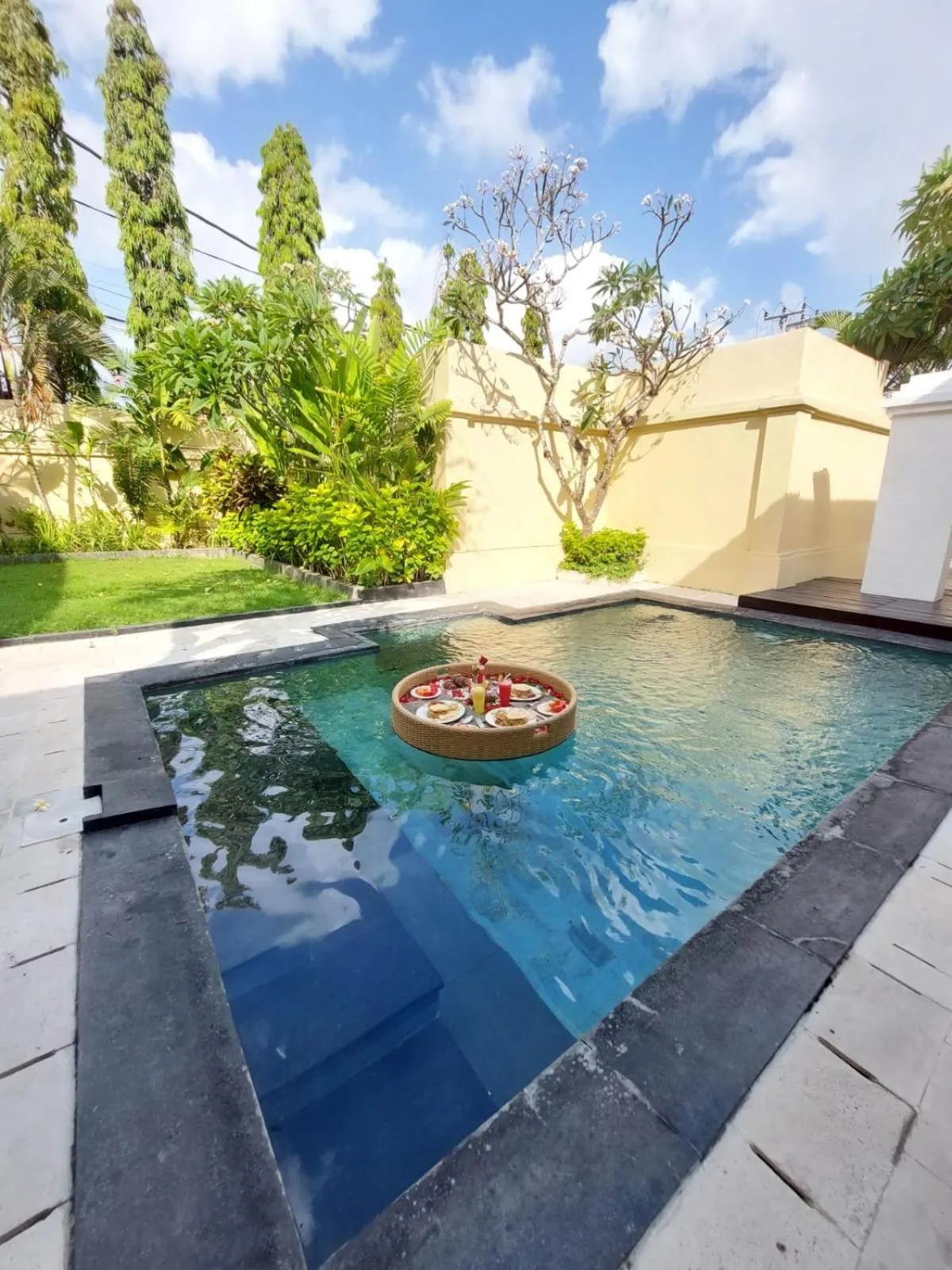 Swimming pool in The Tukad Villa