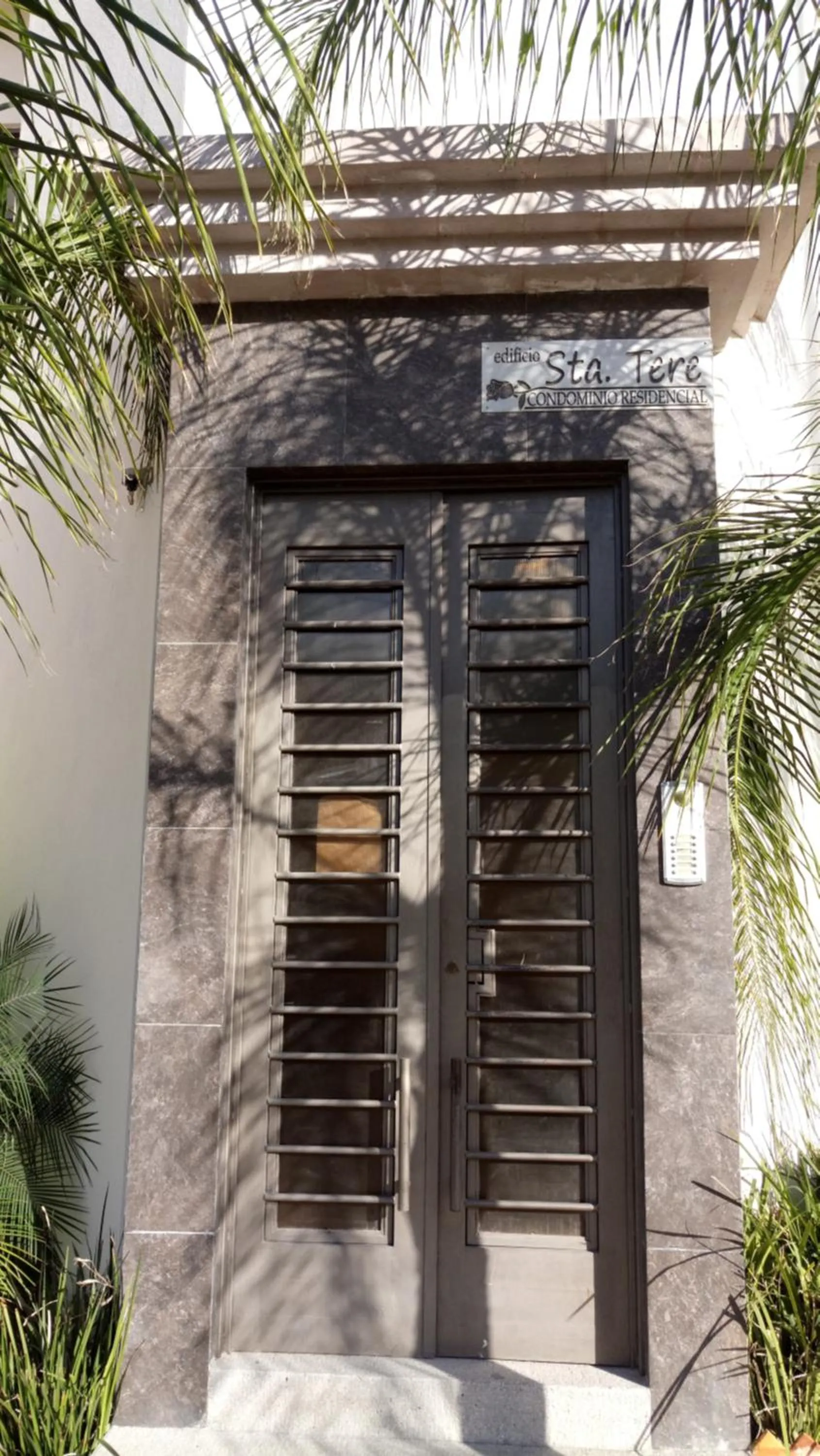 Property building in Suites Sta Tere