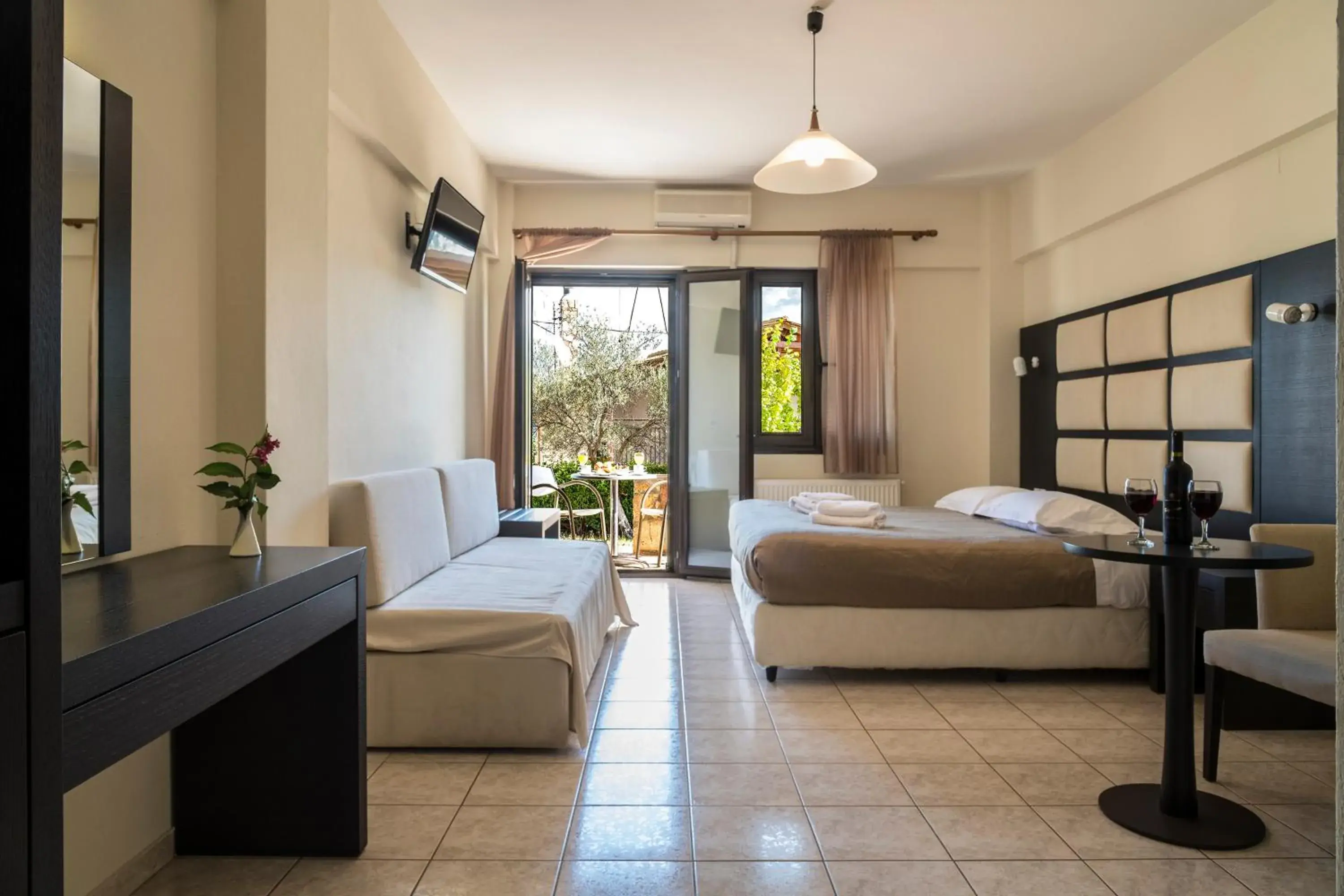 Deluxe Room - single occupancy in Thermios Apollon Deluxe Room - single occupancy in Thermios Apollon