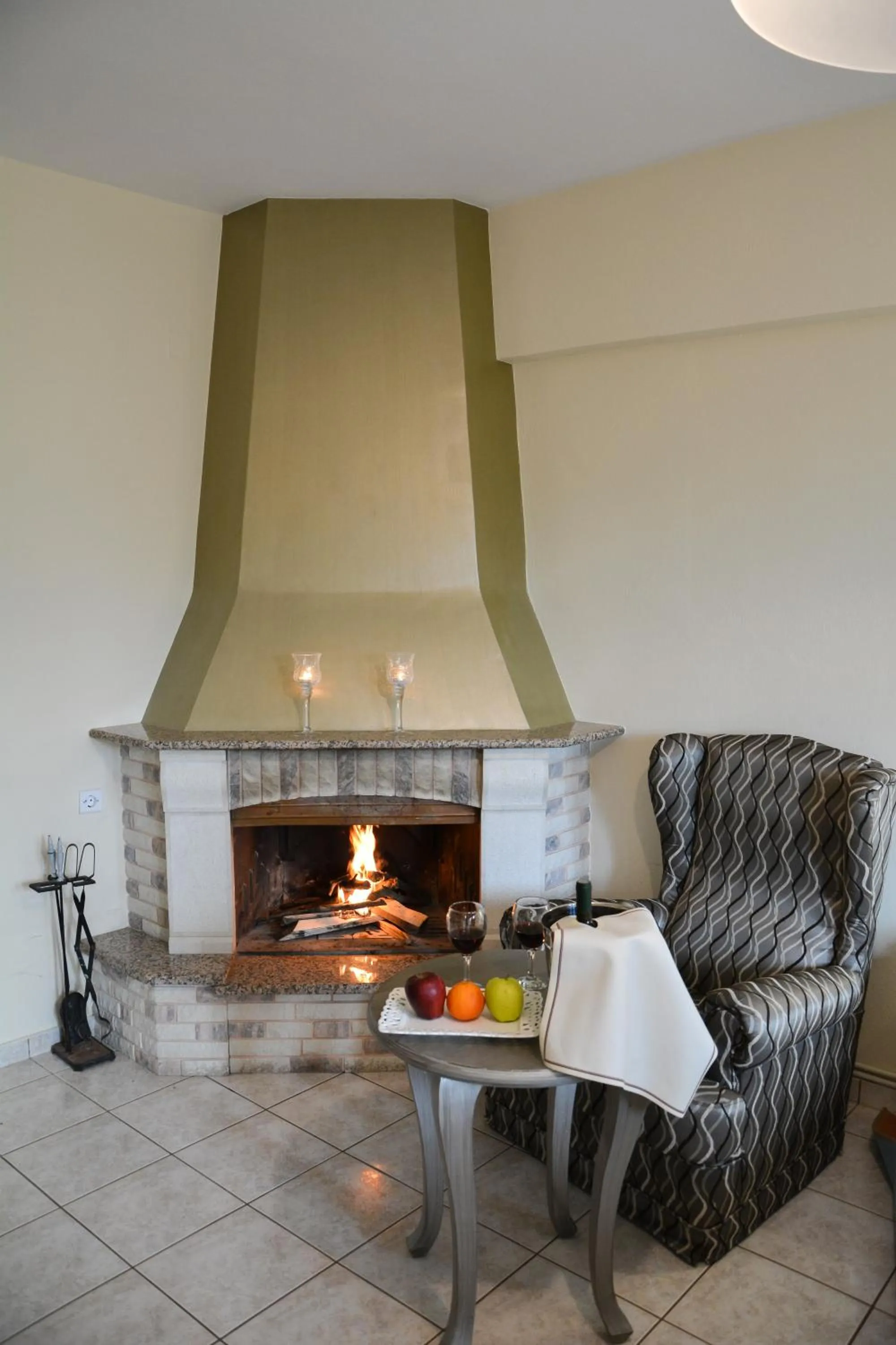 Bedroom in Thermios Apollon