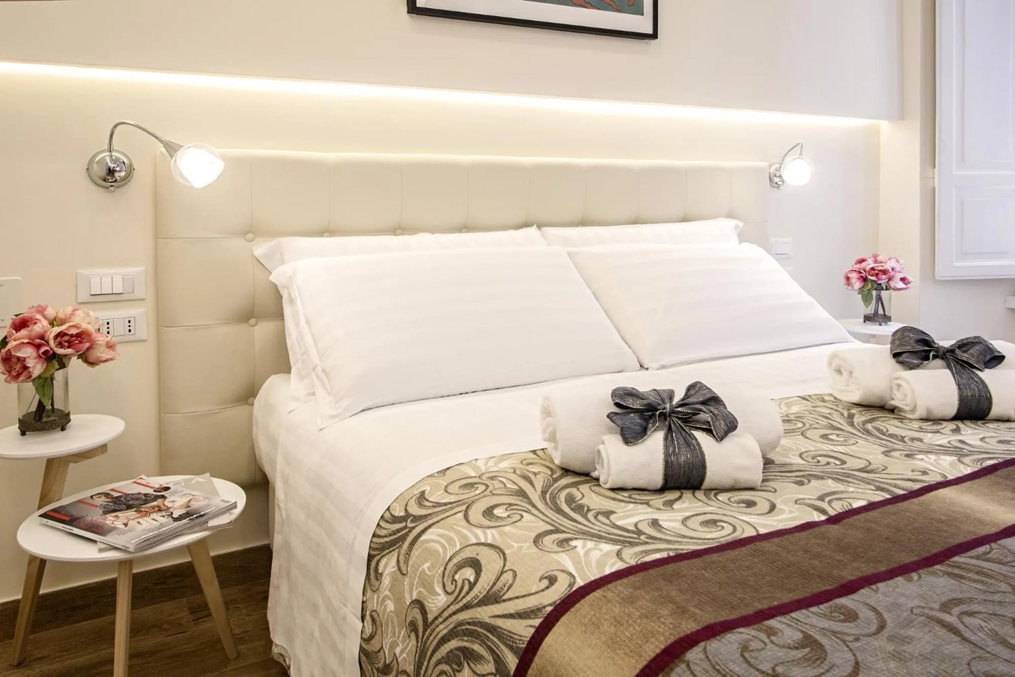 Bed in Quiriti Vatican Relais