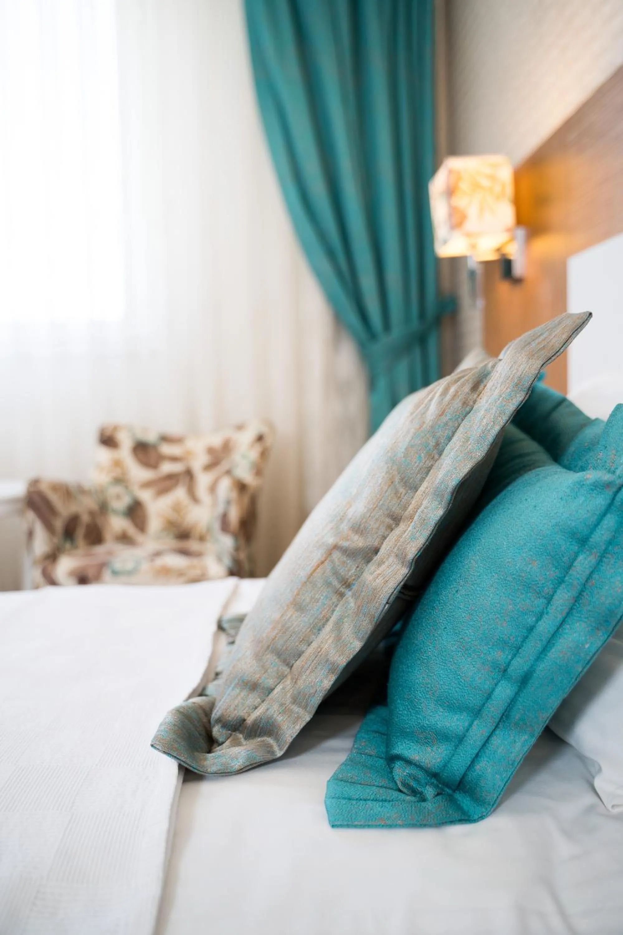 Bedroom, Bed in Afyon Orucoglu Thermal Resort