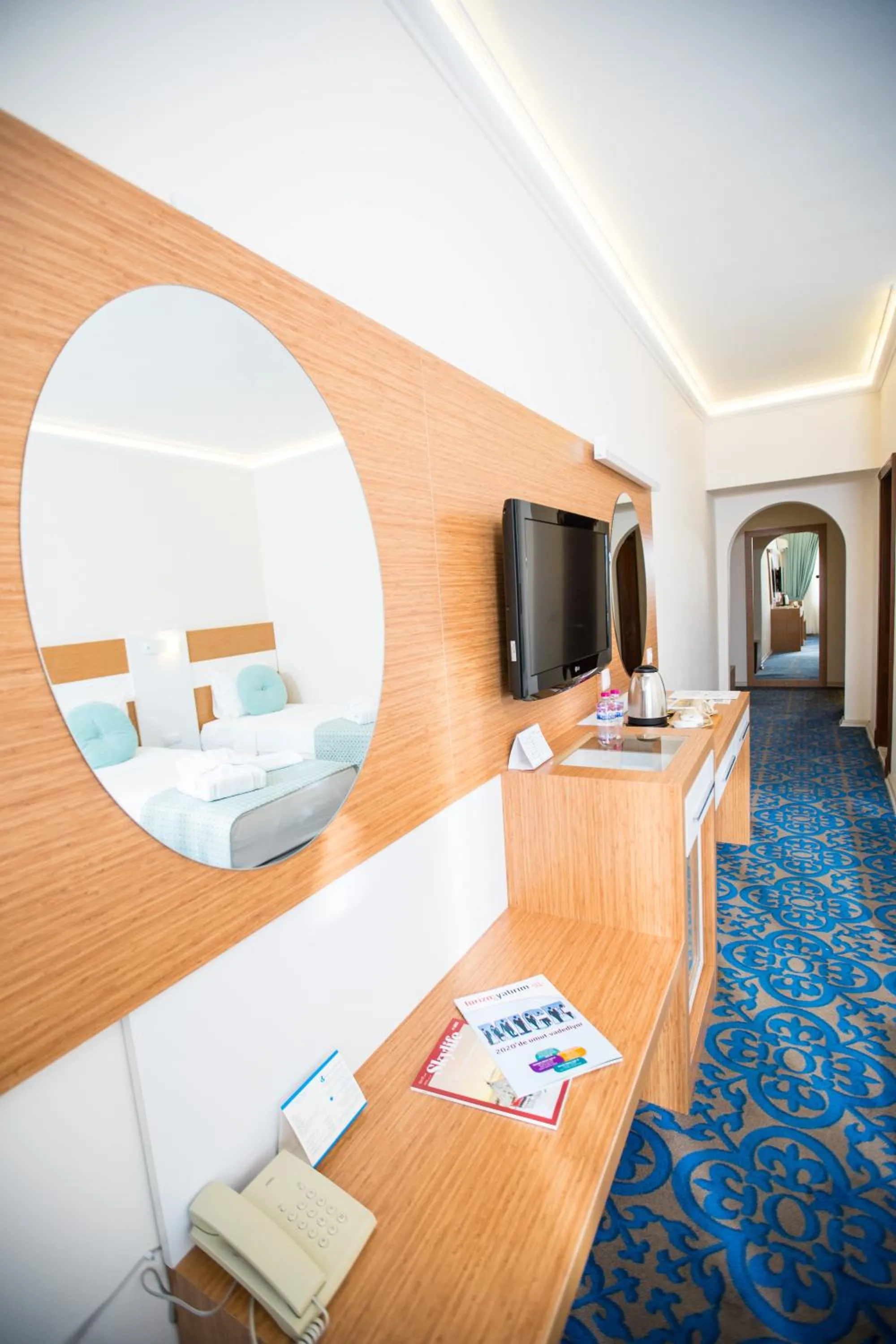 TV and multimedia, Bed in Afyon Orucoglu Thermal Resort