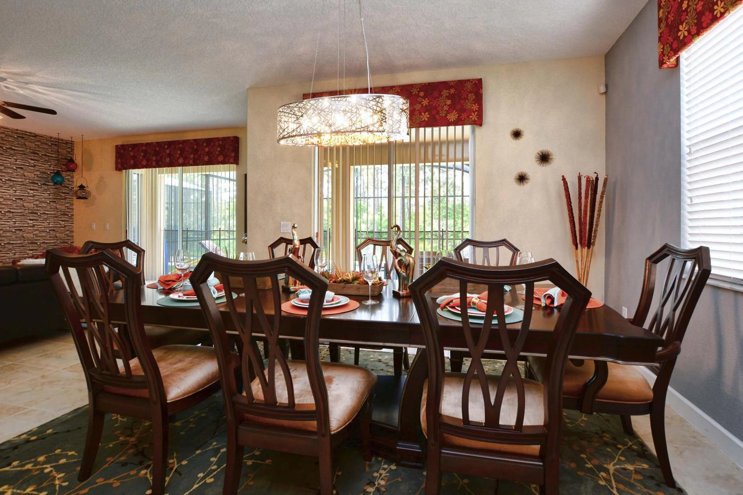 Dining area in DISNEY area Luxurious House-Private Pool
