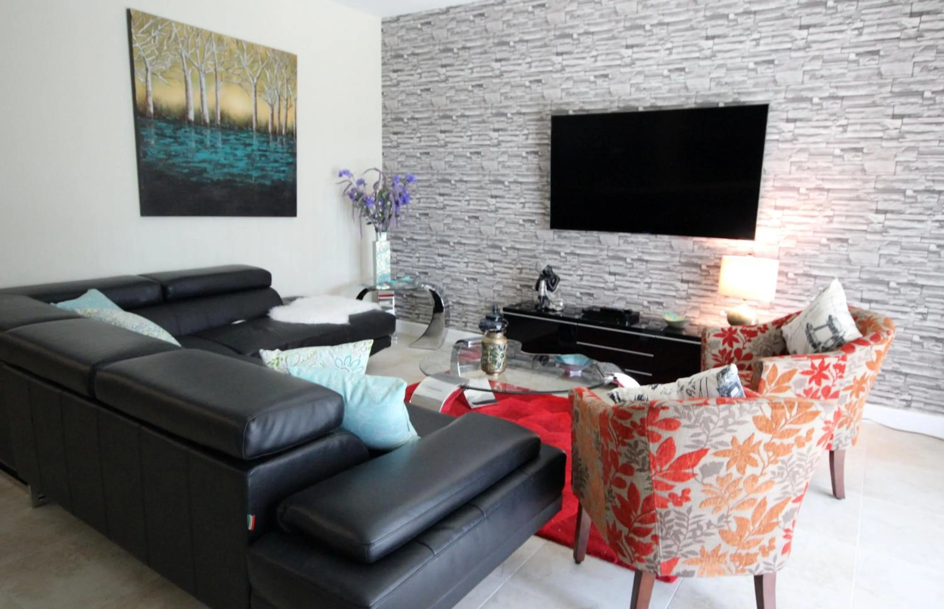 Living room in DISNEY area Luxurious House-Private Pool