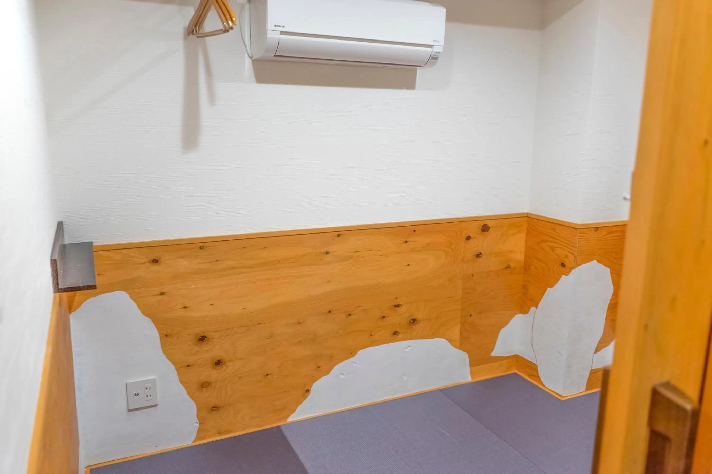 Photo of the whole room, Bed in ゲストハウス高円寺純情ホテル -Guest House Koenji Junjo Hotel-