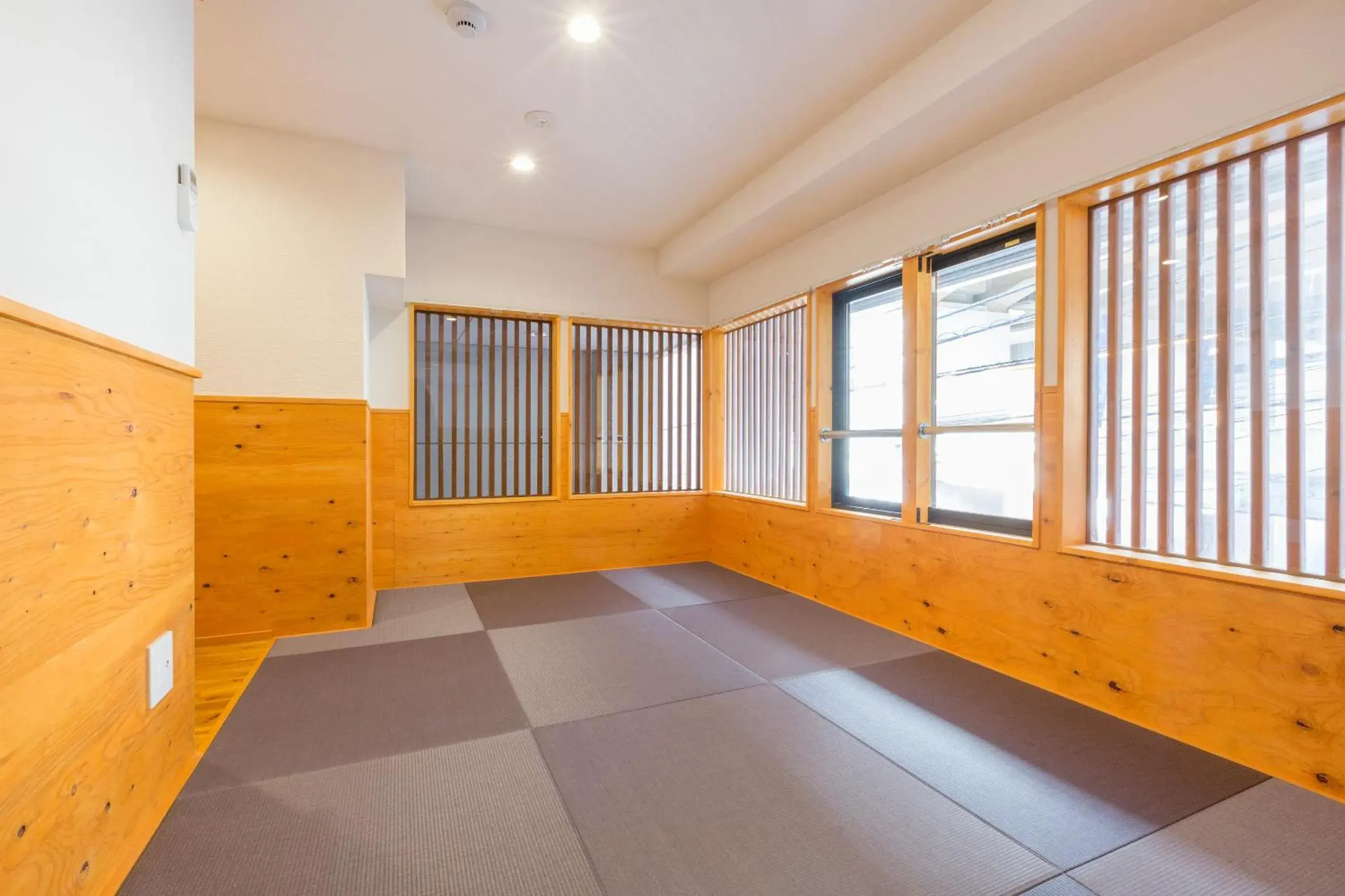 Triple Room in ゲストハウス高円寺純情ホテル -Guest House Koenji Junjo Hotel- Triple Room in ゲストハウス高円寺純情ホテル -Guest House Koenji Junjo Hotel-