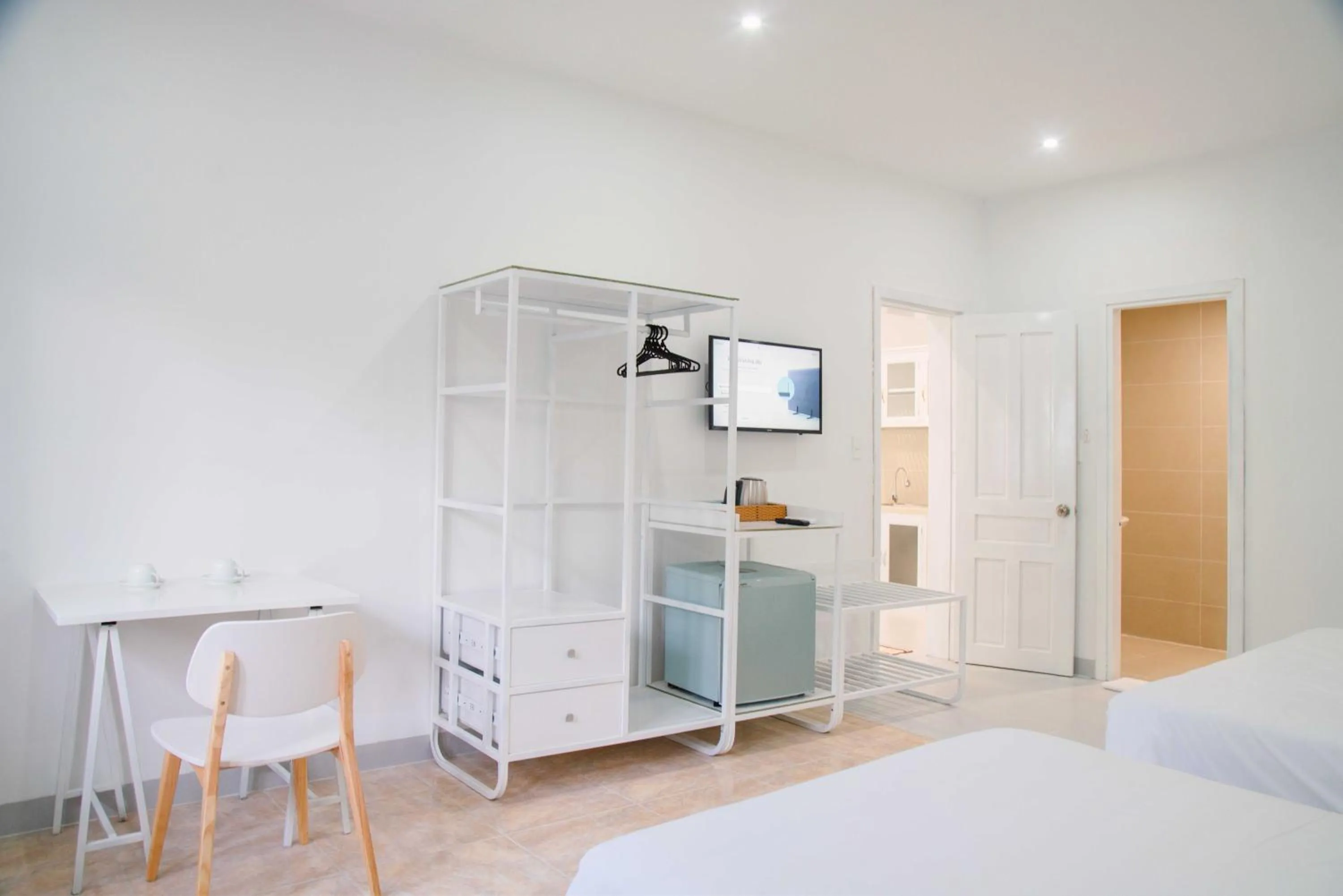 Bedroom, Bed in Philip Bungalow