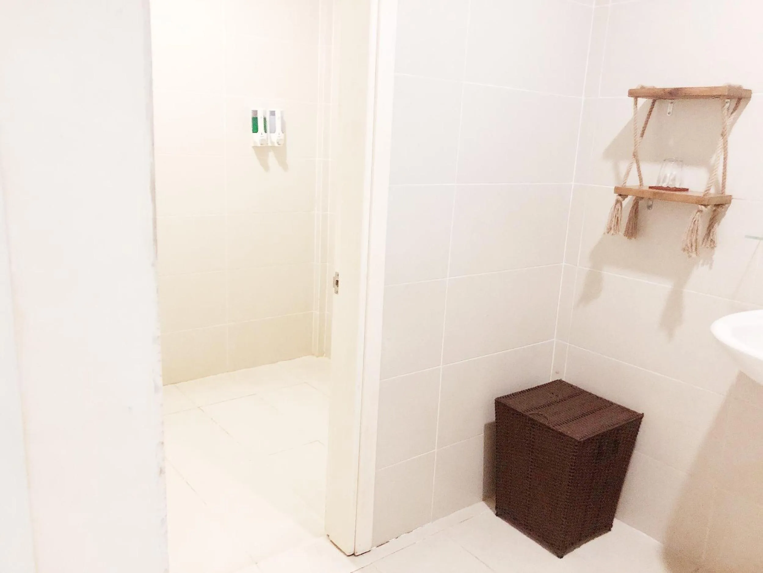 Bathroom in Philip Bungalow