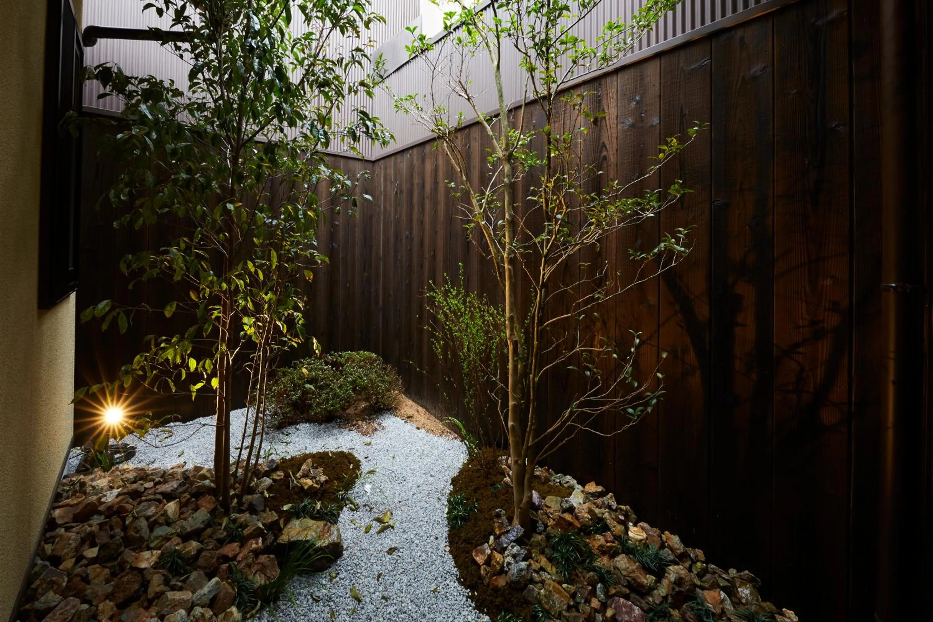 Garden in Rinn Miyagawacho Tsubaki