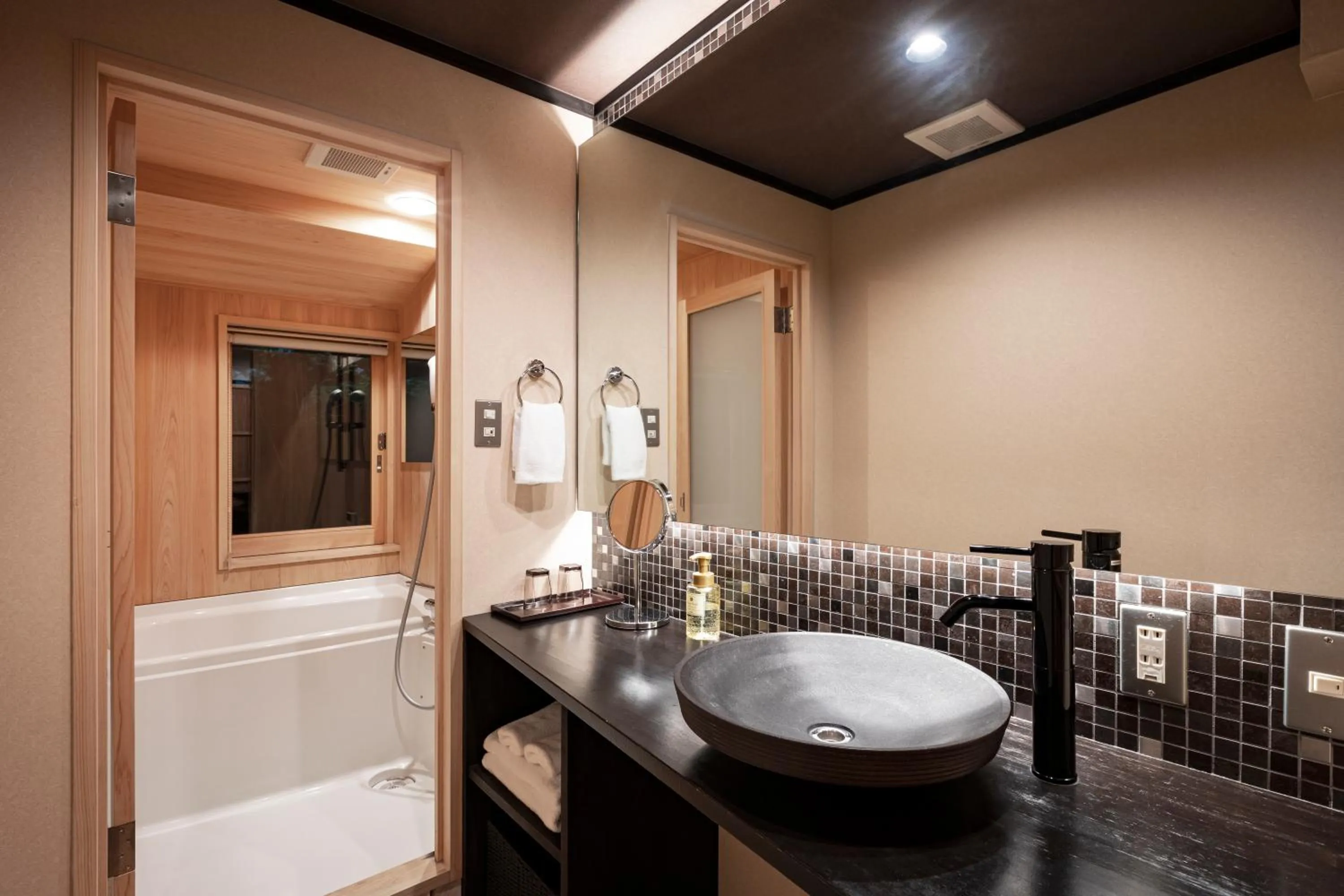 Bathroom in Rinn Manjuji