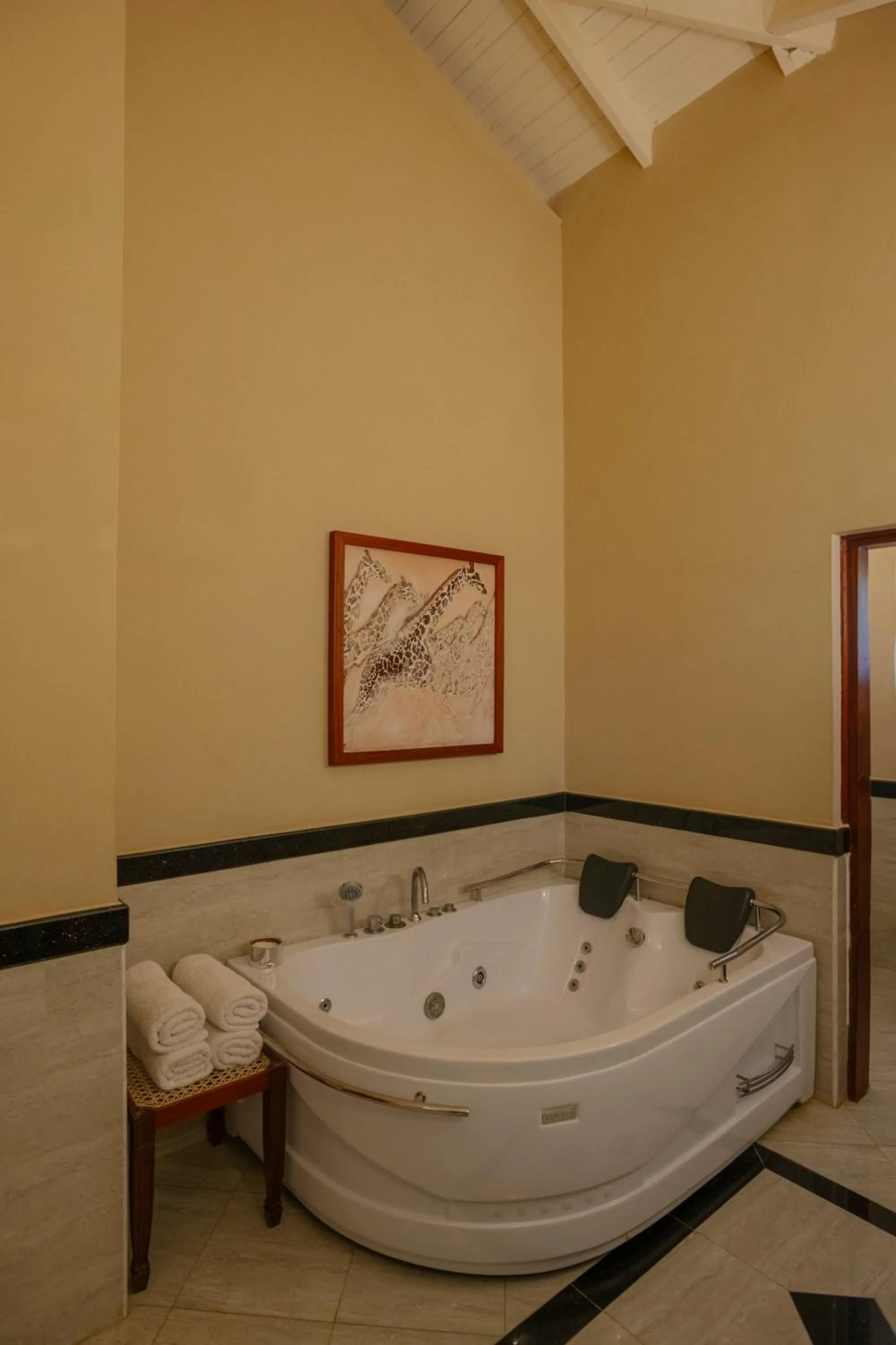 Bathroom in Ocean Beach Resort & SPA