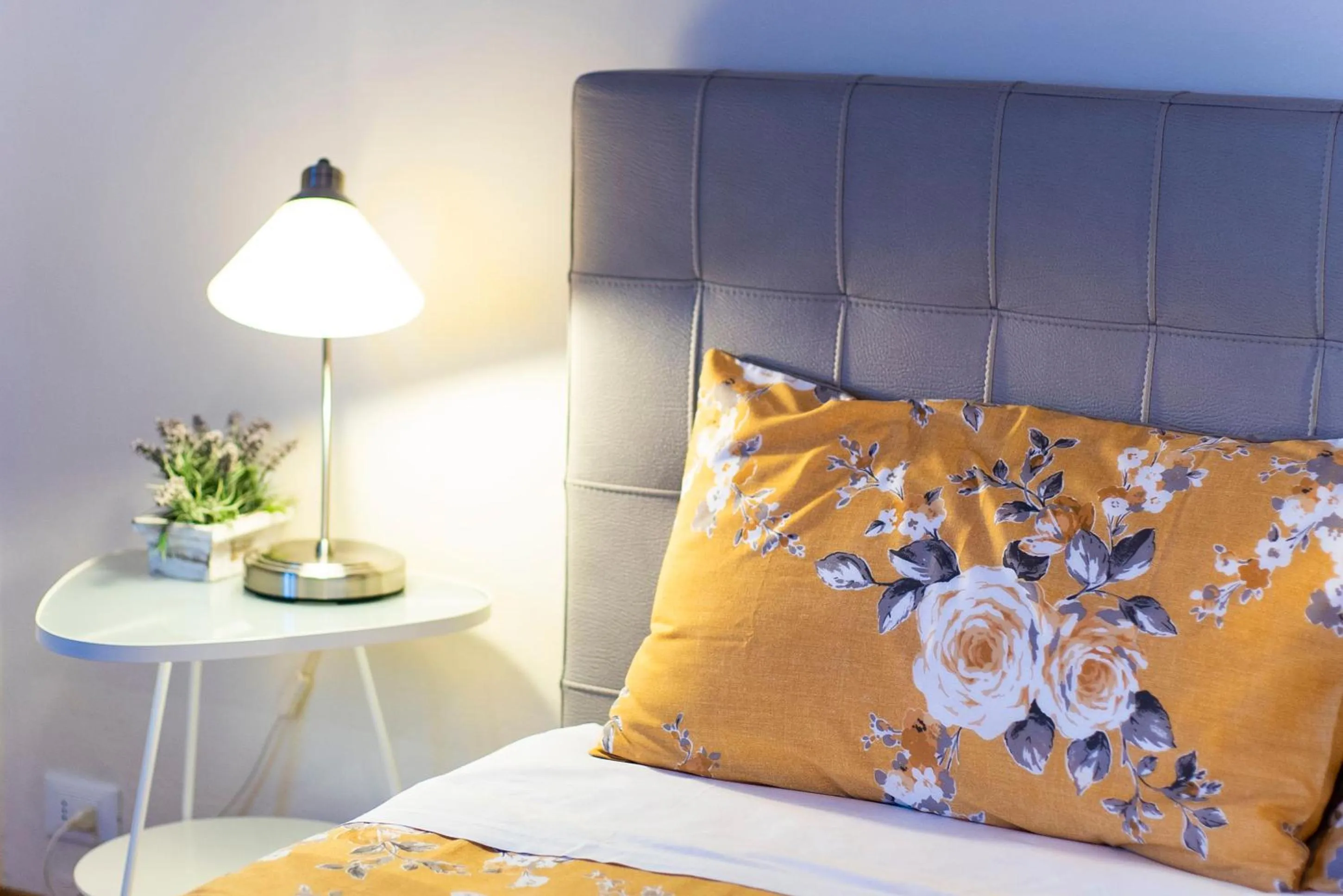 Bed in 1900 Artevita B&B