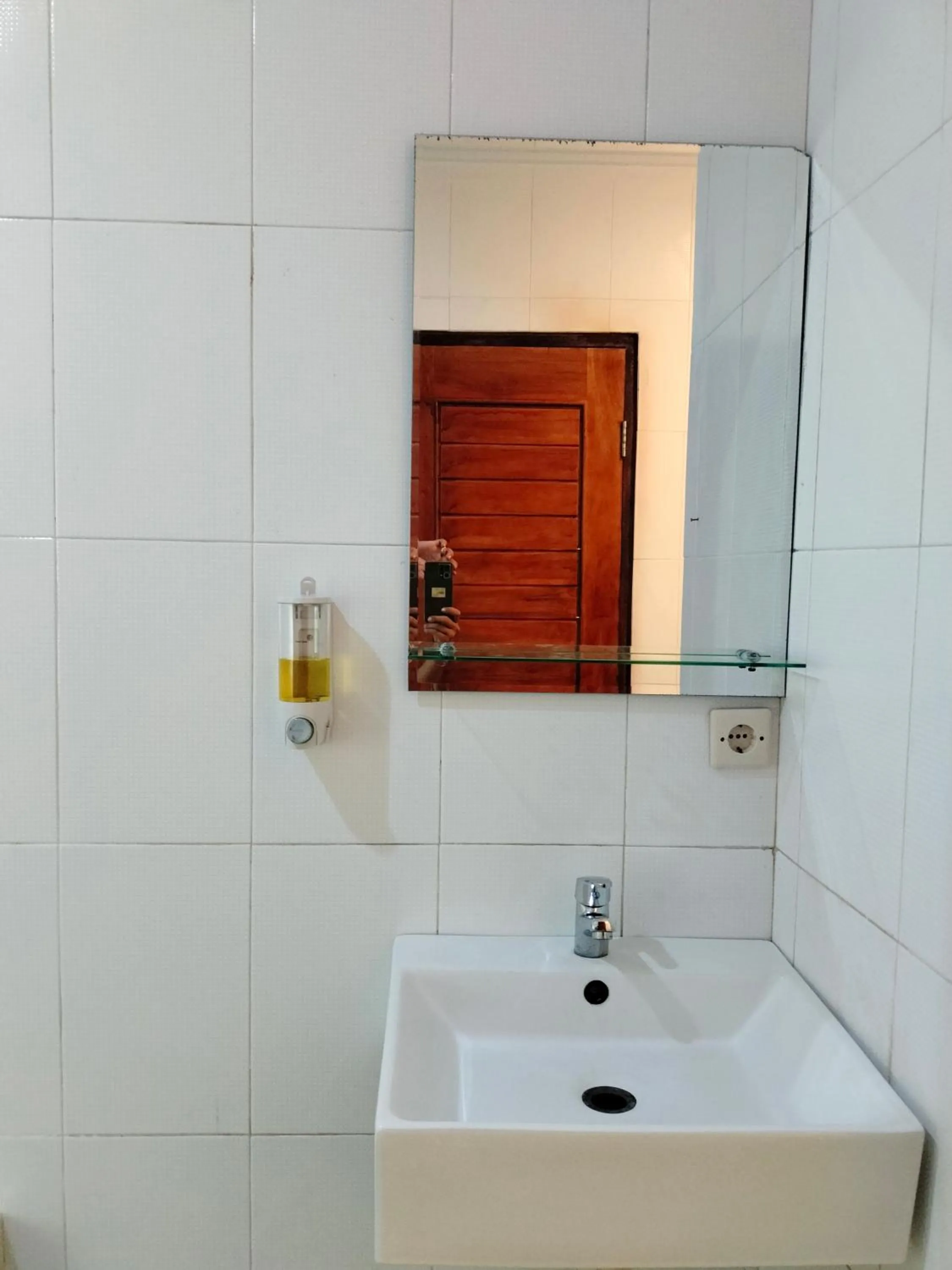 Bathroom in Cave Beach Bungalow