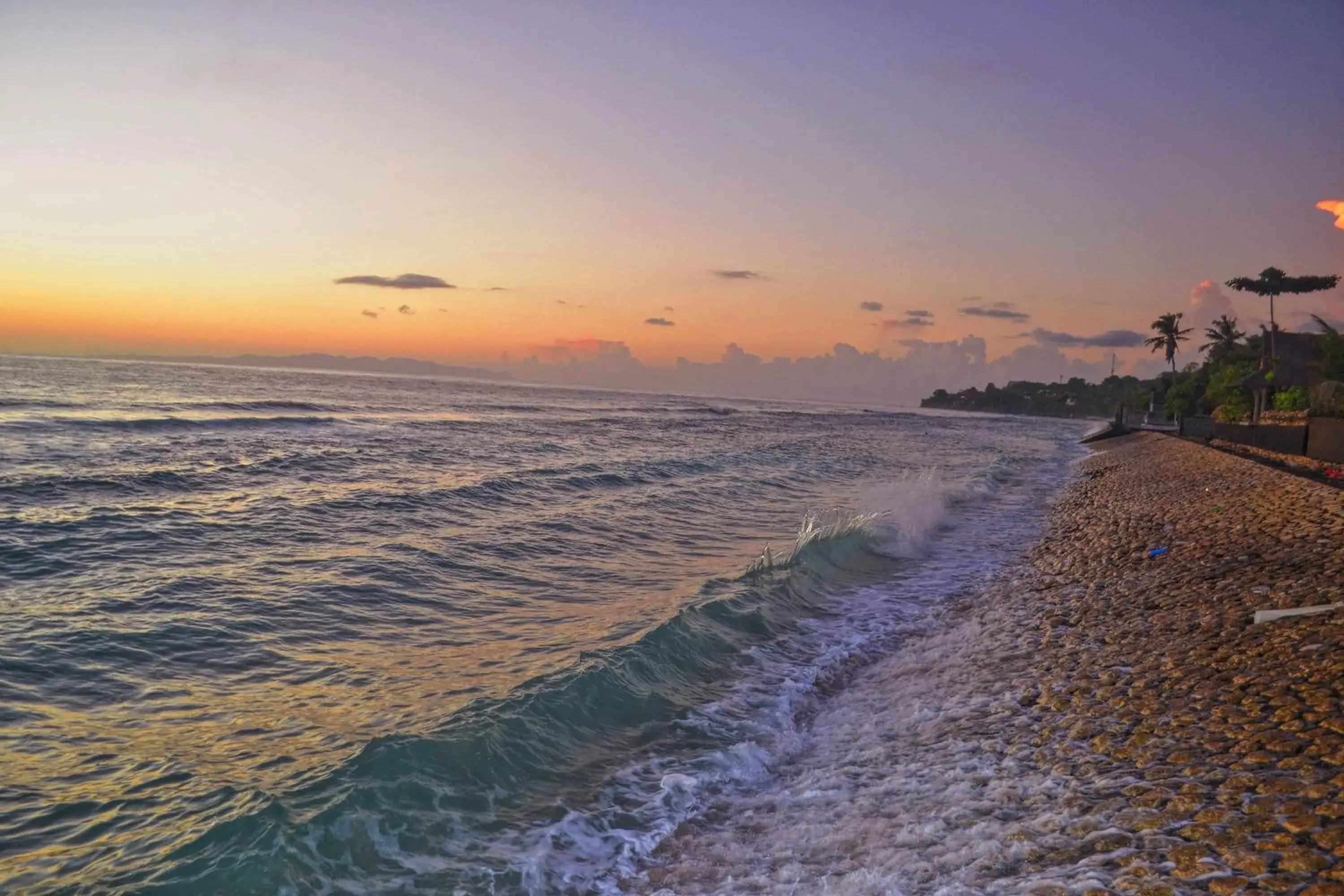 Cave Giri Room with Ocean View in Cave Beach Bungalow Cave Giri Room with Ocean View in Cave Beach Bungalow