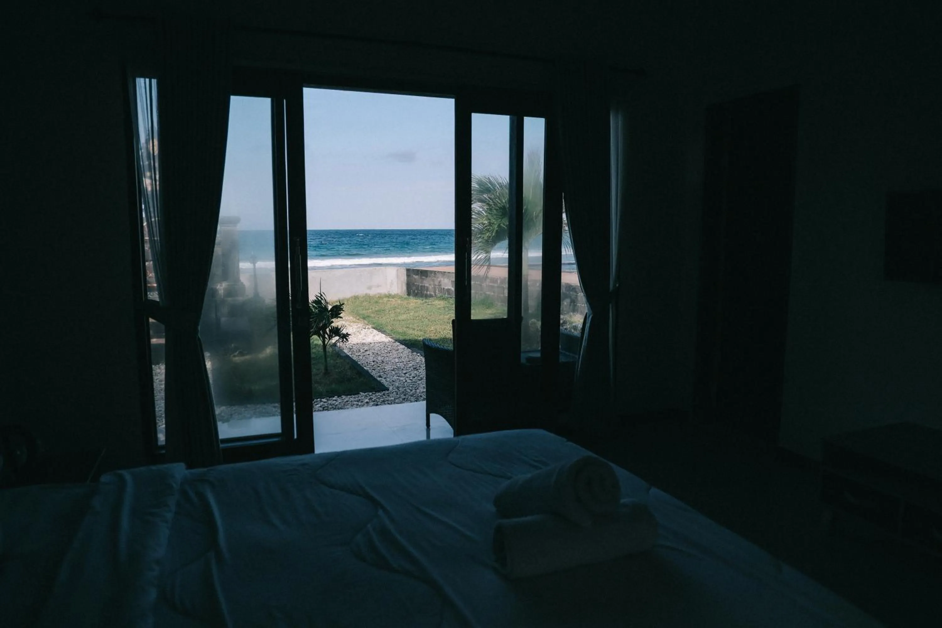 Natural landscape, Bed in Cave Beach Bungalow