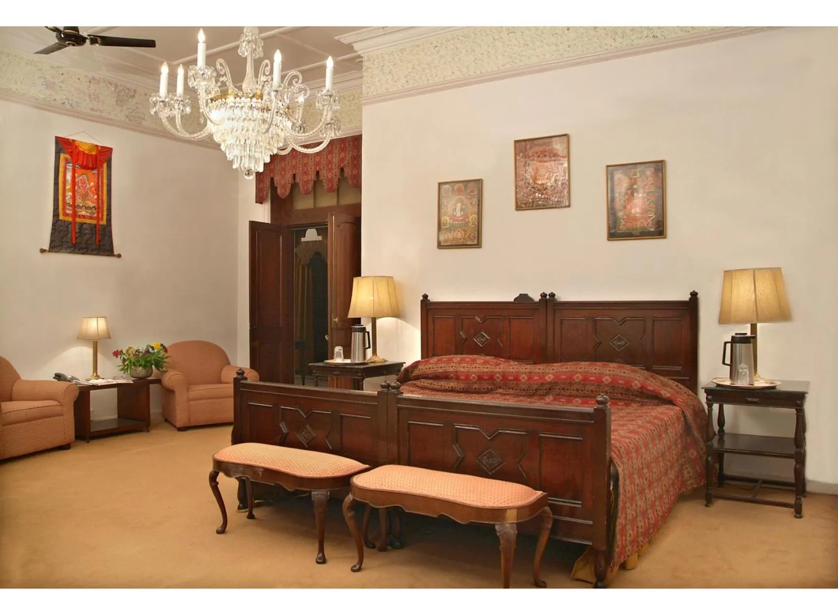 Bed in WelcomHeritage Taragarh Palace