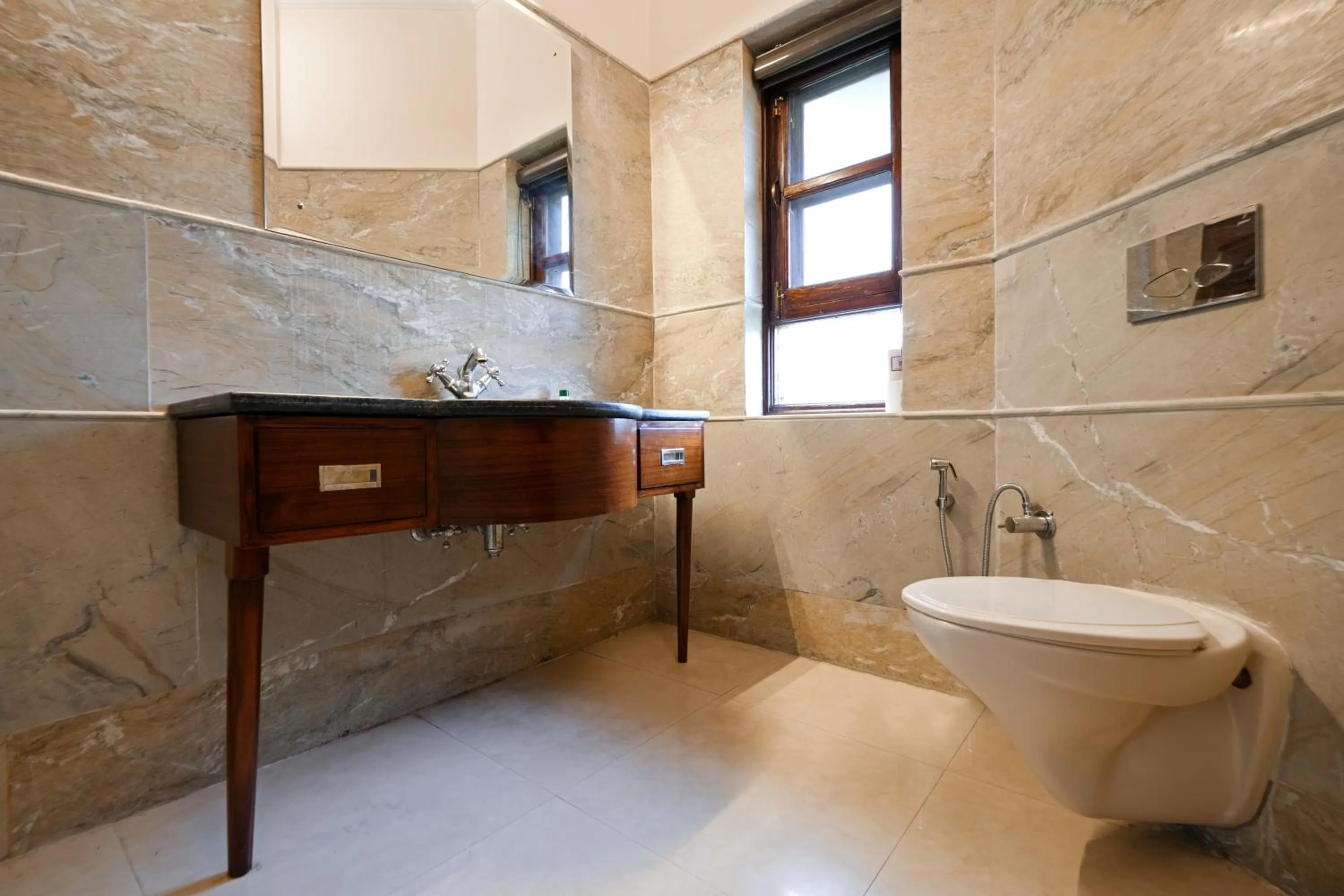 Toilet in WelcomHeritage Taragarh Palace