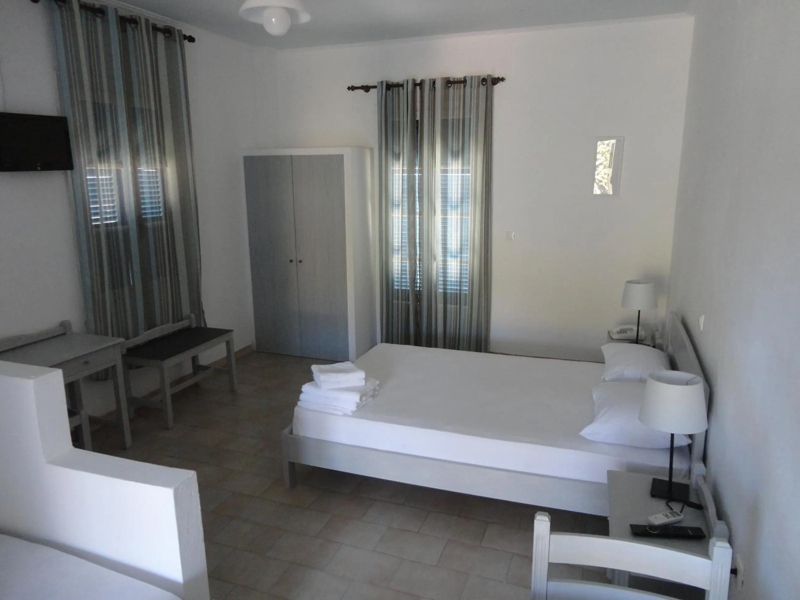 Photo of the whole room, Bed in Lianos Hotel Apartments