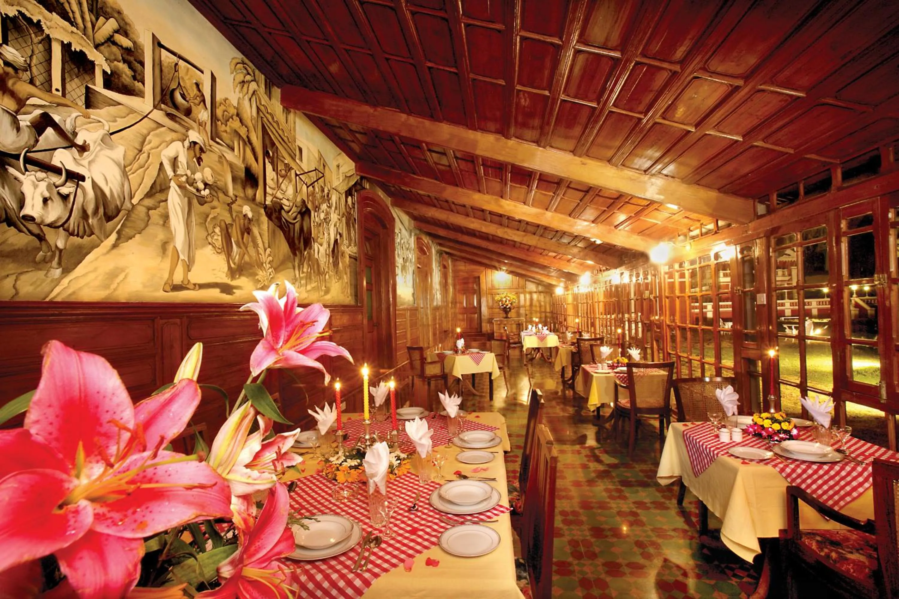 Restaurant/places to eat in WelcomHeritage Fernhills Royal Palace