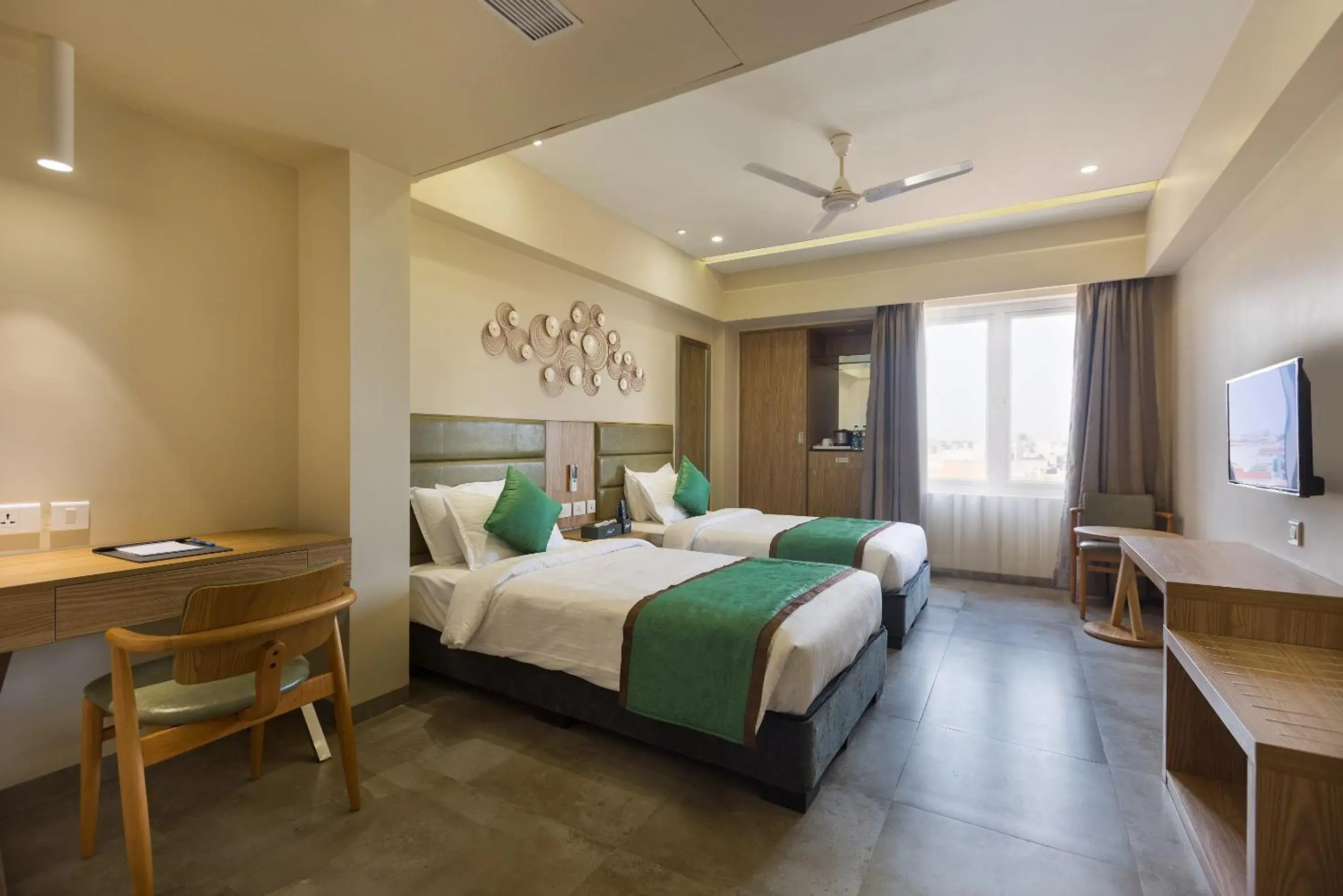 Deluxe Room - single occupancy in Floressa Randa Business Hotel Deluxe Room - single occupancy in Floressa Randa Business Hotel