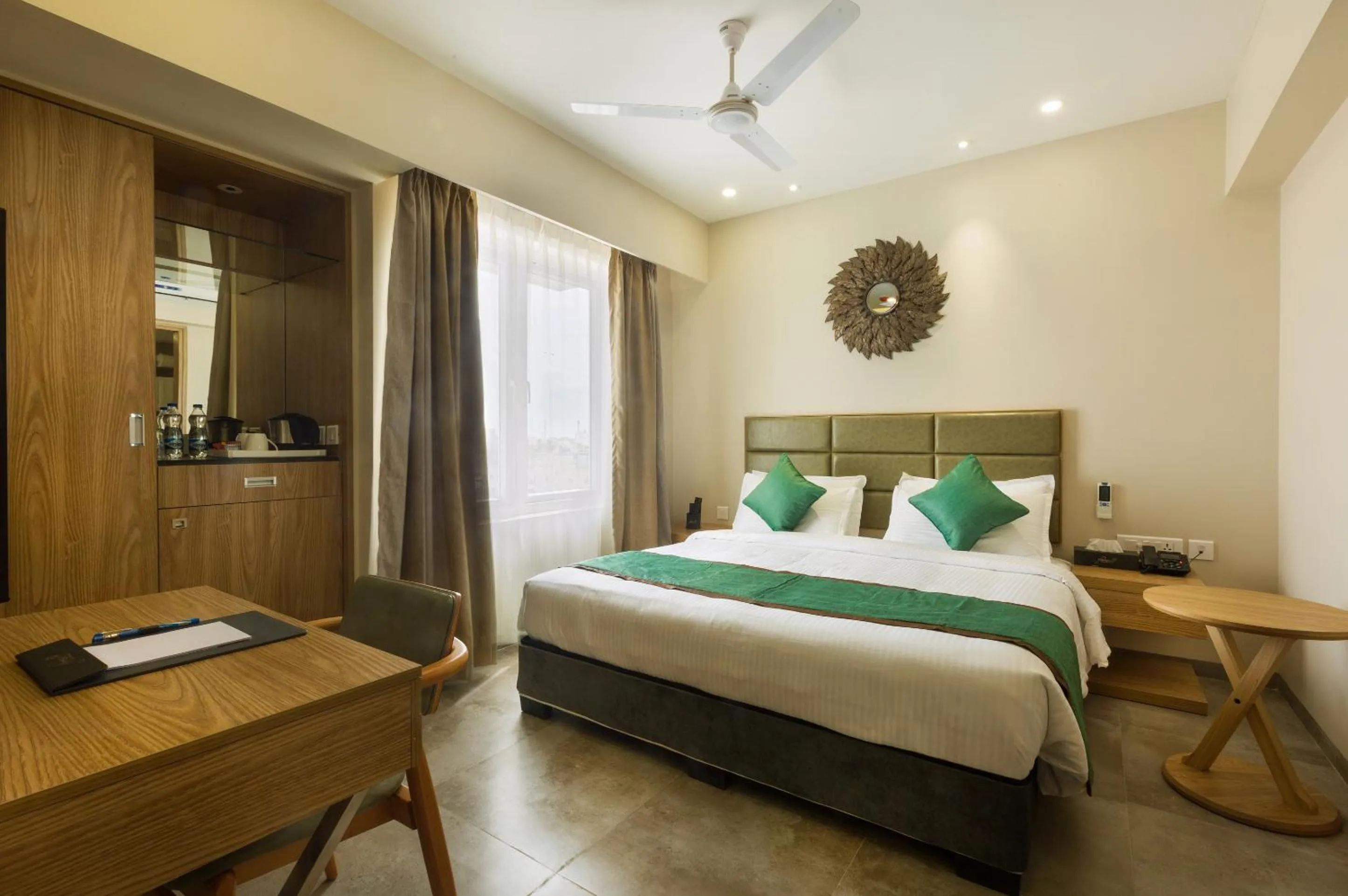 Bed in Floressa Randa Business Hotel