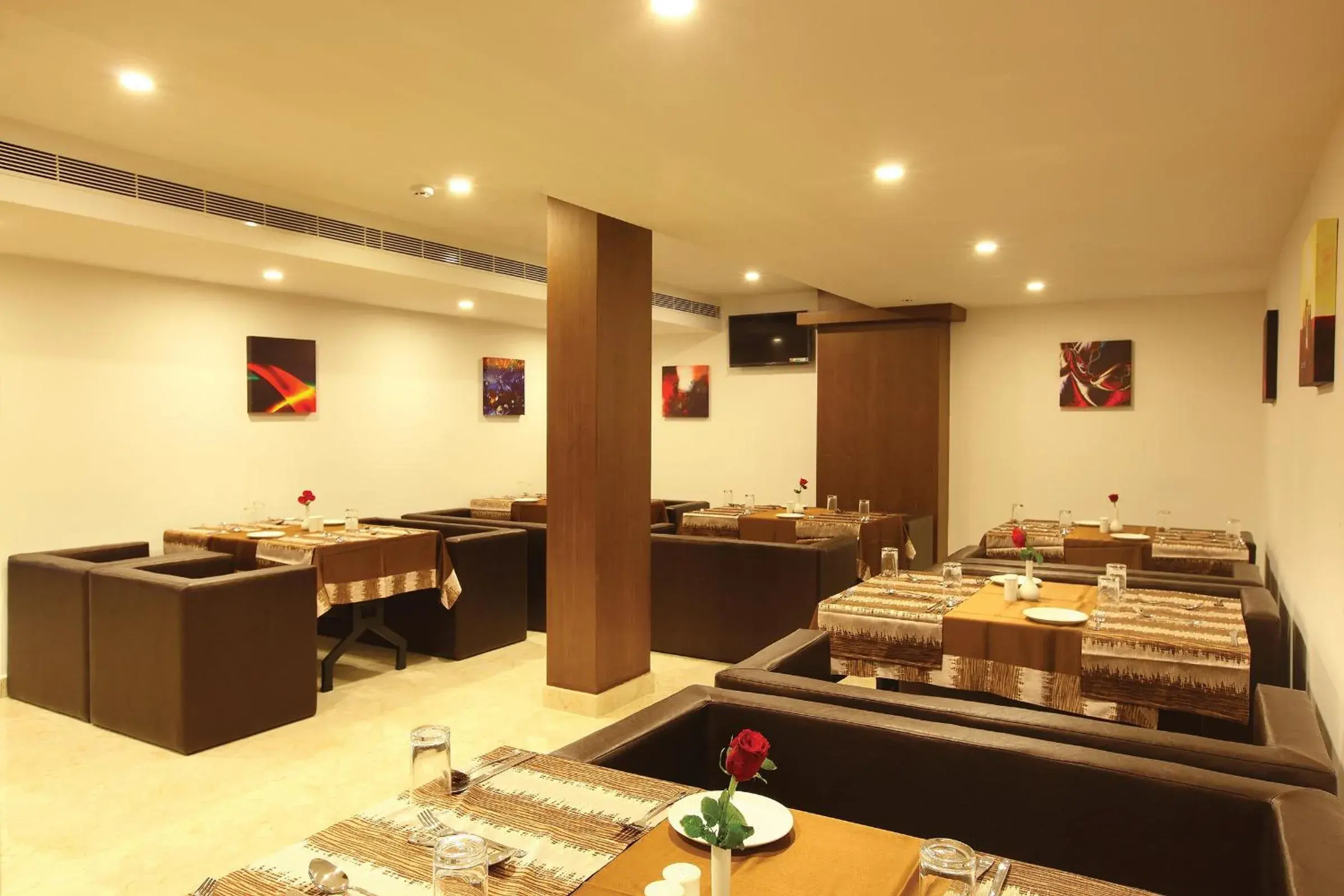 Restaurant/places to eat in Hotel Park Residency Kozhencherry Restaurant/places to eat in Hotel Park Residency Kozhencherry