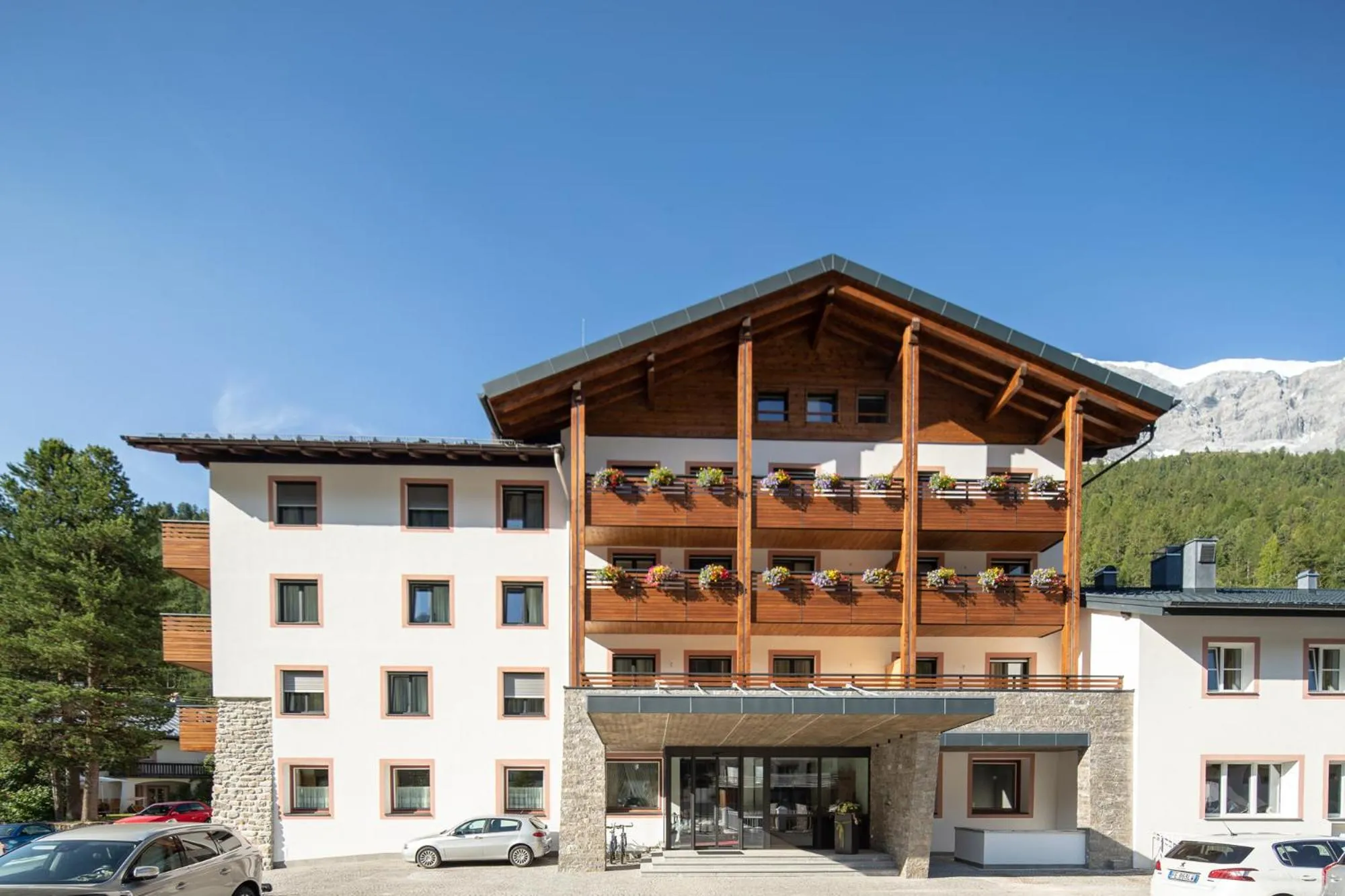 Facade/entrance in Hotel Eller