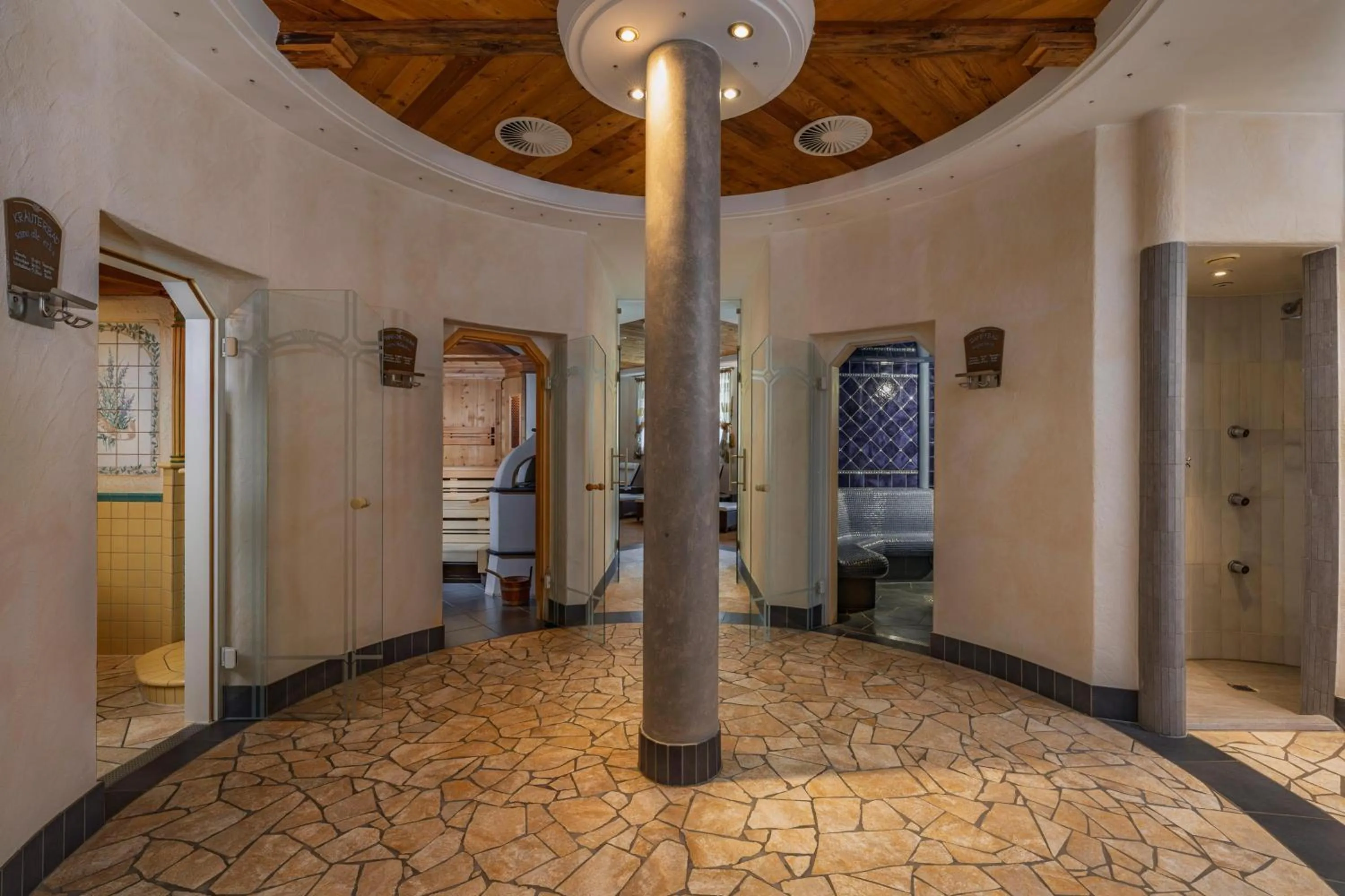 Spa and wellness centre/facilities in Hotel Eller