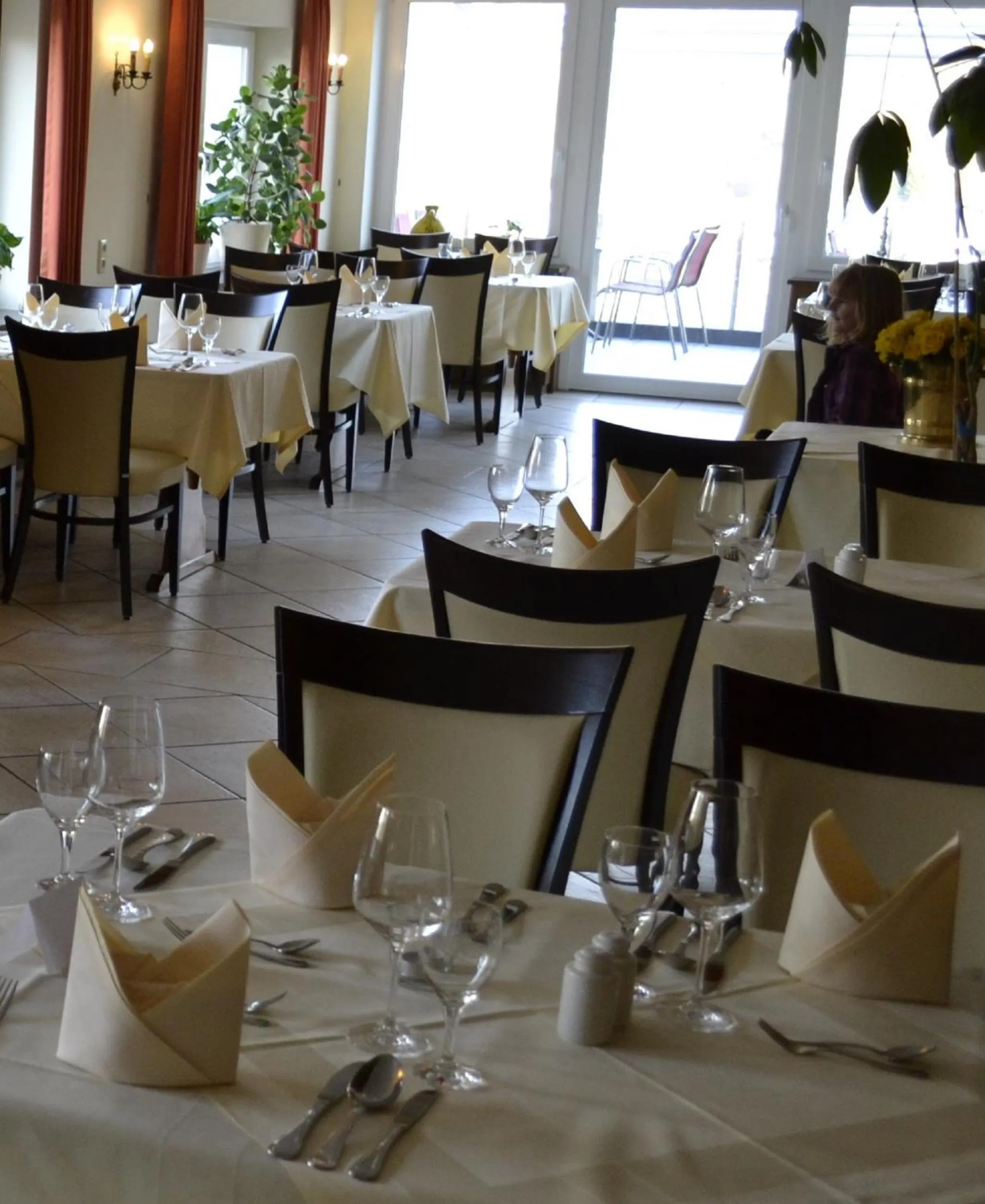 Restaurant/places to eat in Moselstern Parkhotel Krähennest