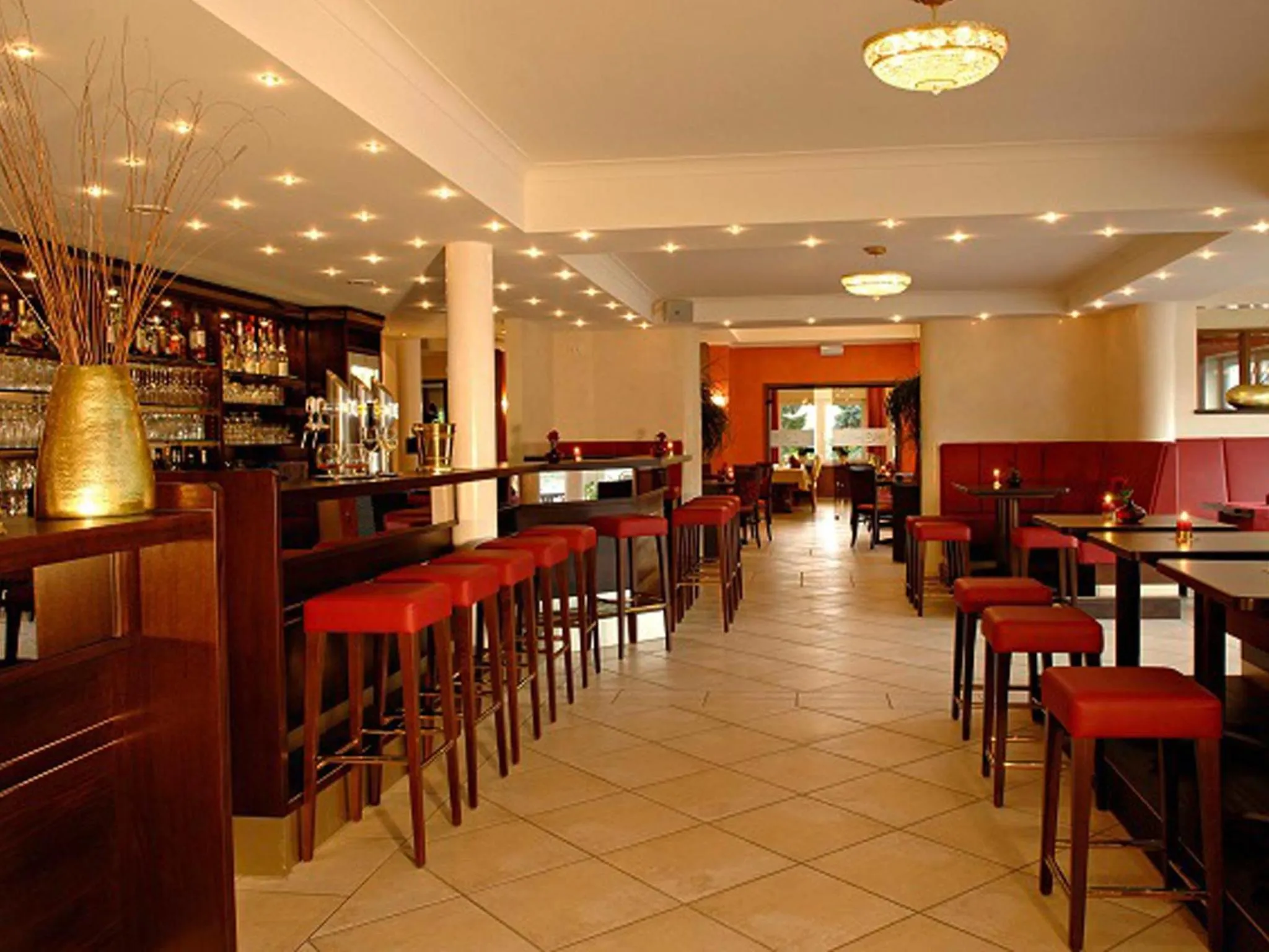 Restaurant/places to eat in Moselstern Parkhotel Krähennest