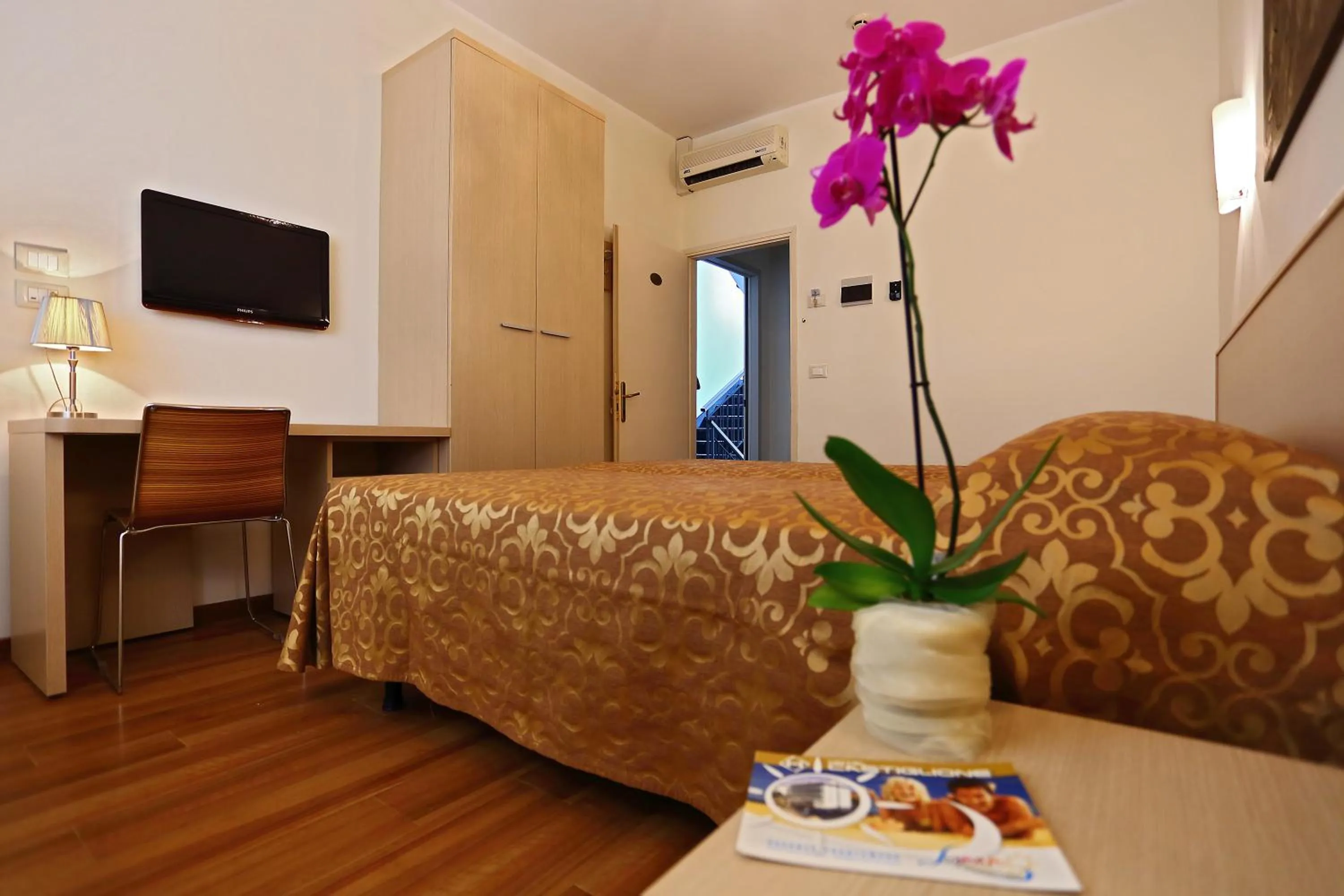 Bedroom, Bed in Hotel Castiglione